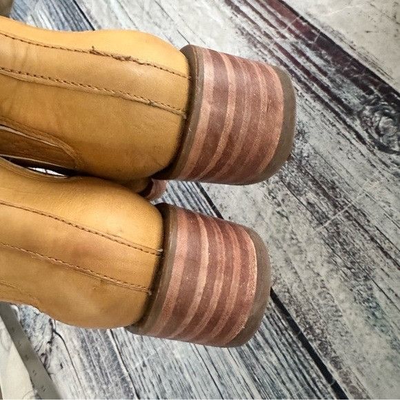 Frye EUC FRYE Campus Banana Tan Leather Chelsea Boots With Box Size US 9.5 / IT 39.5 - 10 Thumbnail