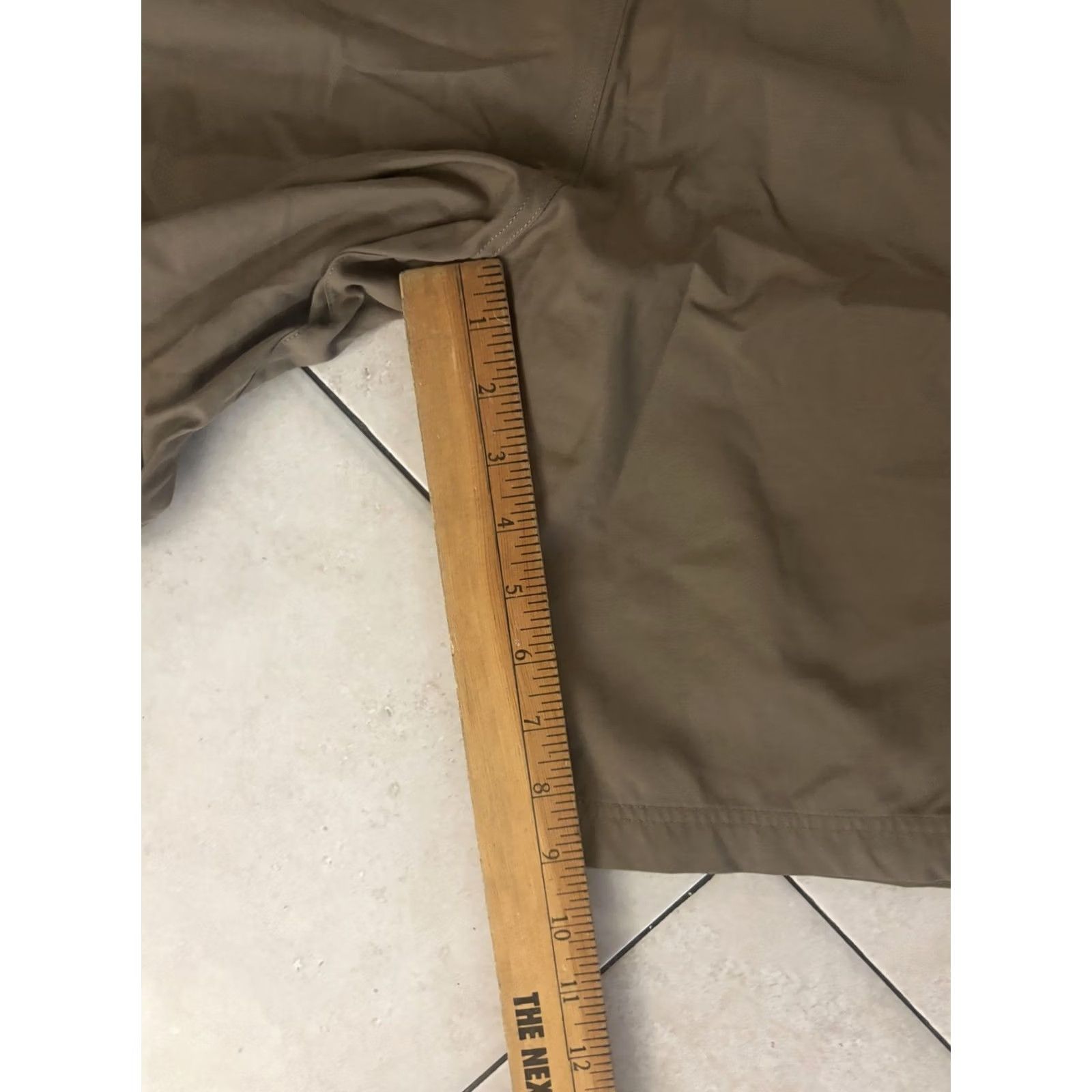 Lululemon Lululemon Mens 30 Athletic Chino Stretch Golf Performance Casual Activewear Brown Shorts Size US 30 / EU 46 - 7 Thumbnail