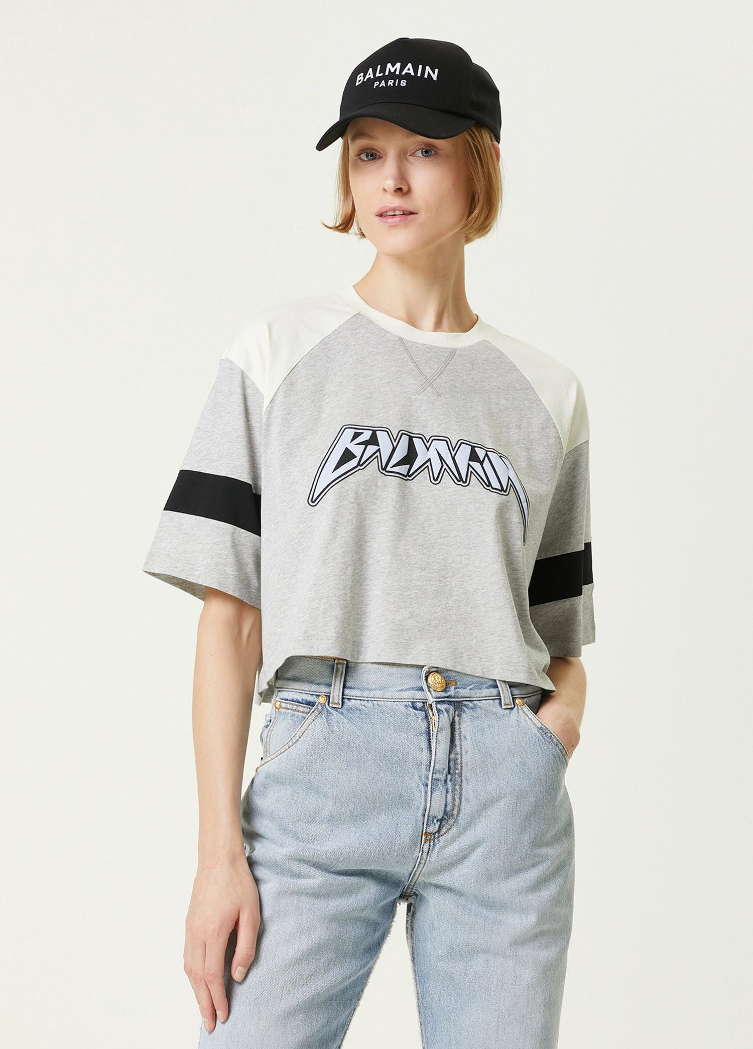 Balmain BALMAIN gray white logo print cropped biker t-shirt Large Size L / US 10 / IT 46 - 2 Thumbnail