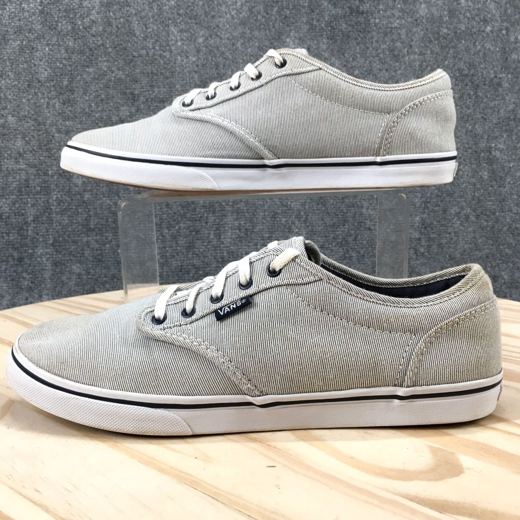 Vans VANS Shoes Womens 9 Off The Wall Lace Up Sneakers Low Top Pinstripe Gray Canvas Size M / US 6-8 / IT 42-44 - 2 Thumbnail