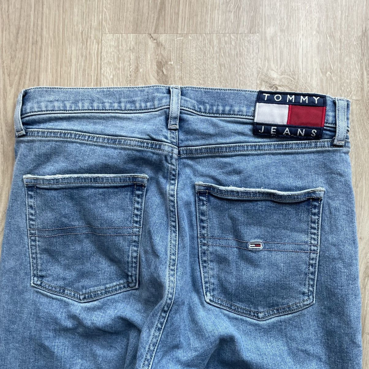 Tommy Hilfiger × Vintage Tommy Hillfiger Y2K Crazy Denim Workwear Carpenter Size US 30 / EU 46 - 2 Thumbnail