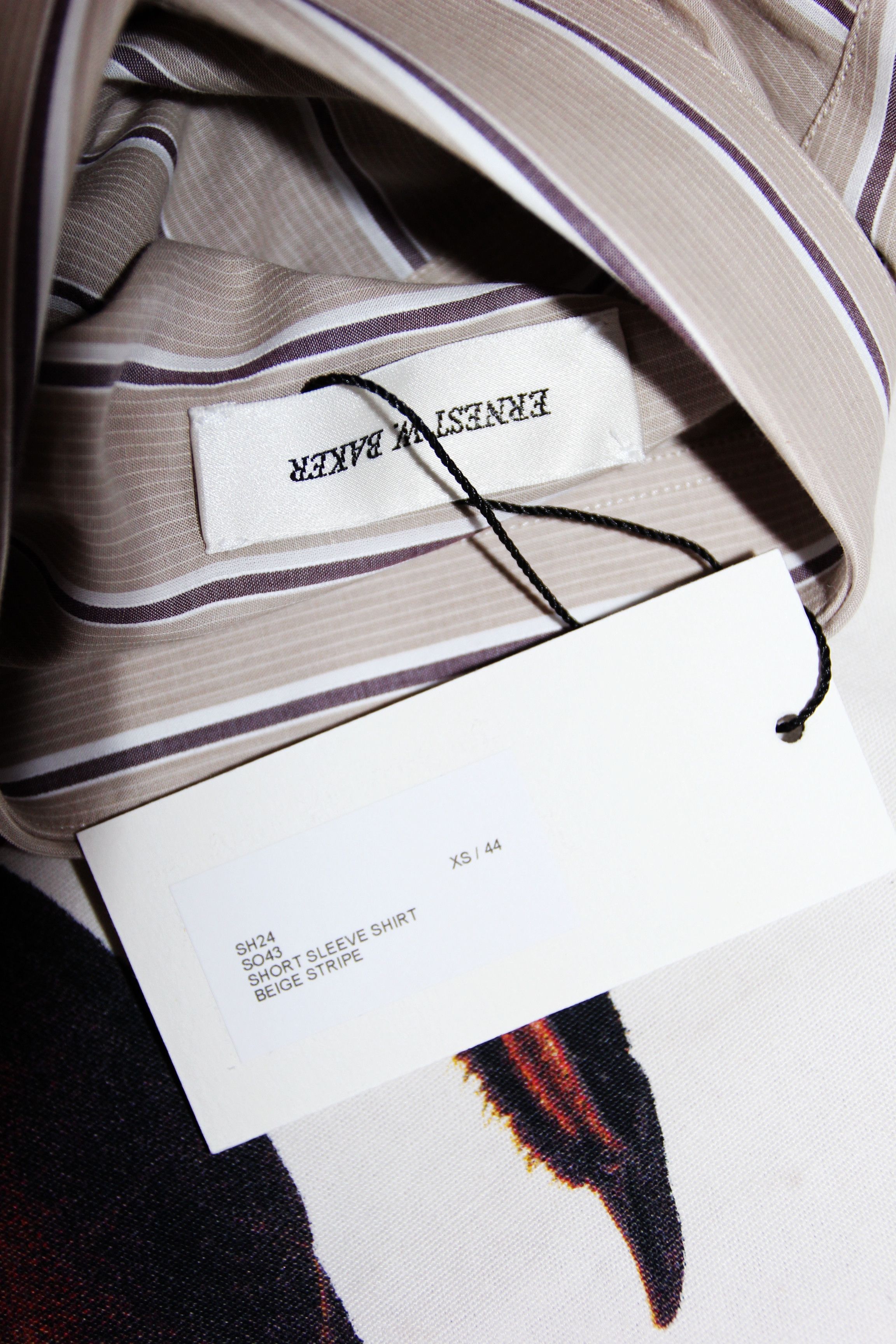 Ernest W. Baker BNWT SS23 ERNEST W. BAKER SHORT SLEEVE SHIRT 44 Size US S / EU 44-46 / 1 - 8 Thumbnail