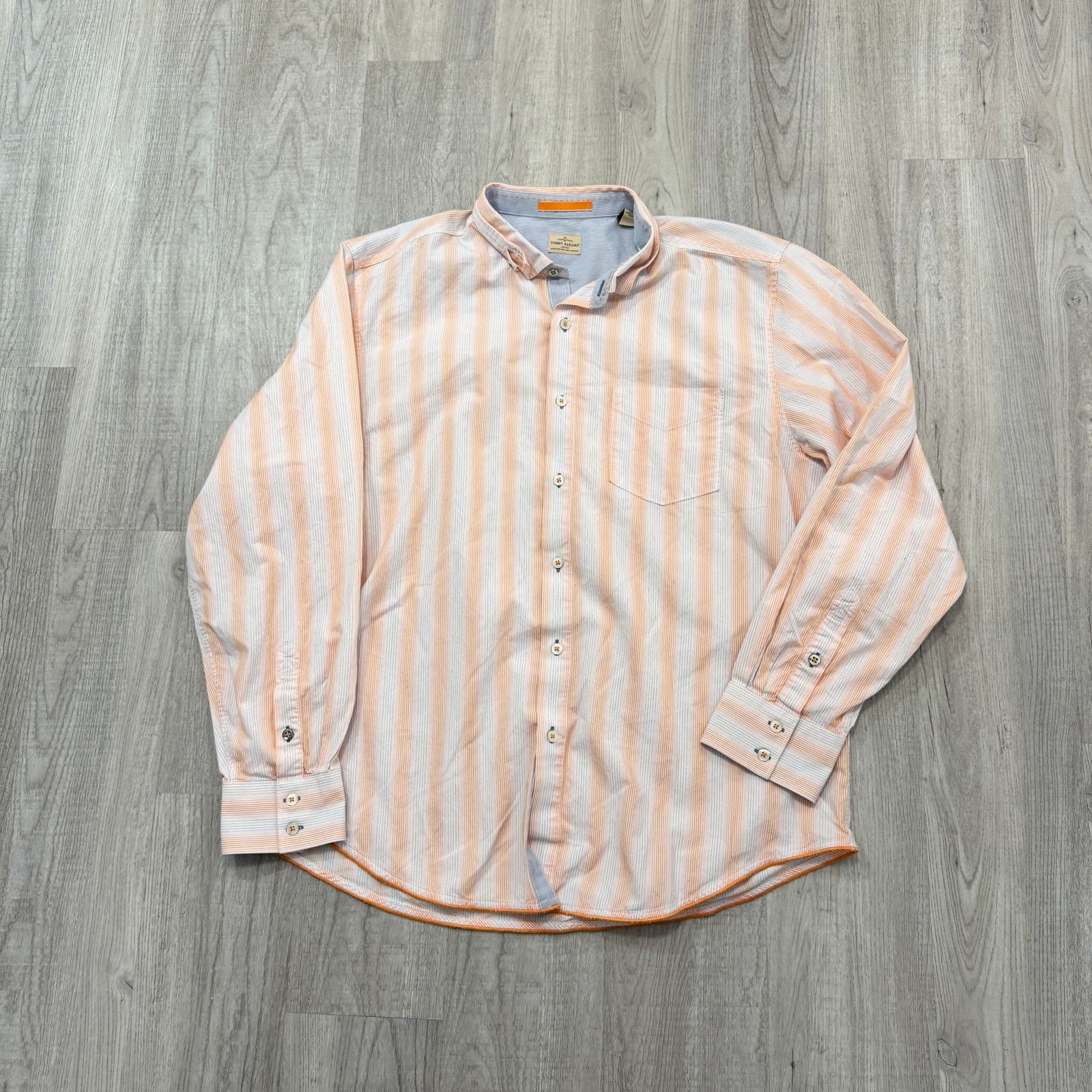Tommy Bahama Tommy Bahama Button Shirt Men's Extra Large XL Orange Blue Size US XL / EU 56 / 4 - 1 Thumbnail