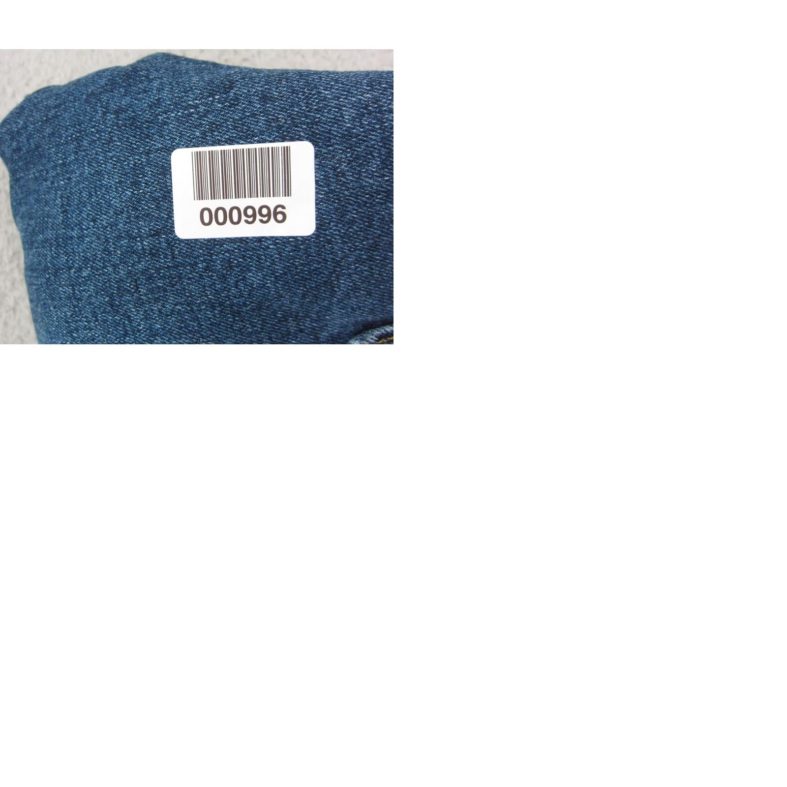 Levi's Item Specifications: Country of Origin: USA Size US 32 / EU 48 - 10 Thumbnail