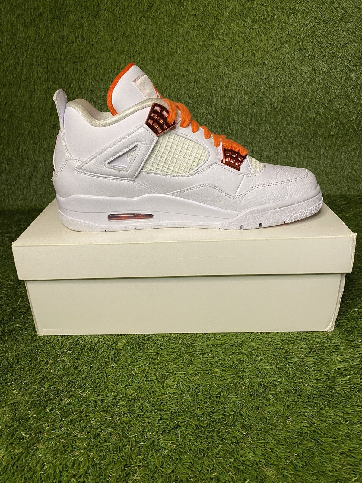 Jordan Brand Metallic Orange Jordan 4 Size US 10.5 / EU 43-44 - 4 Thumbnail
