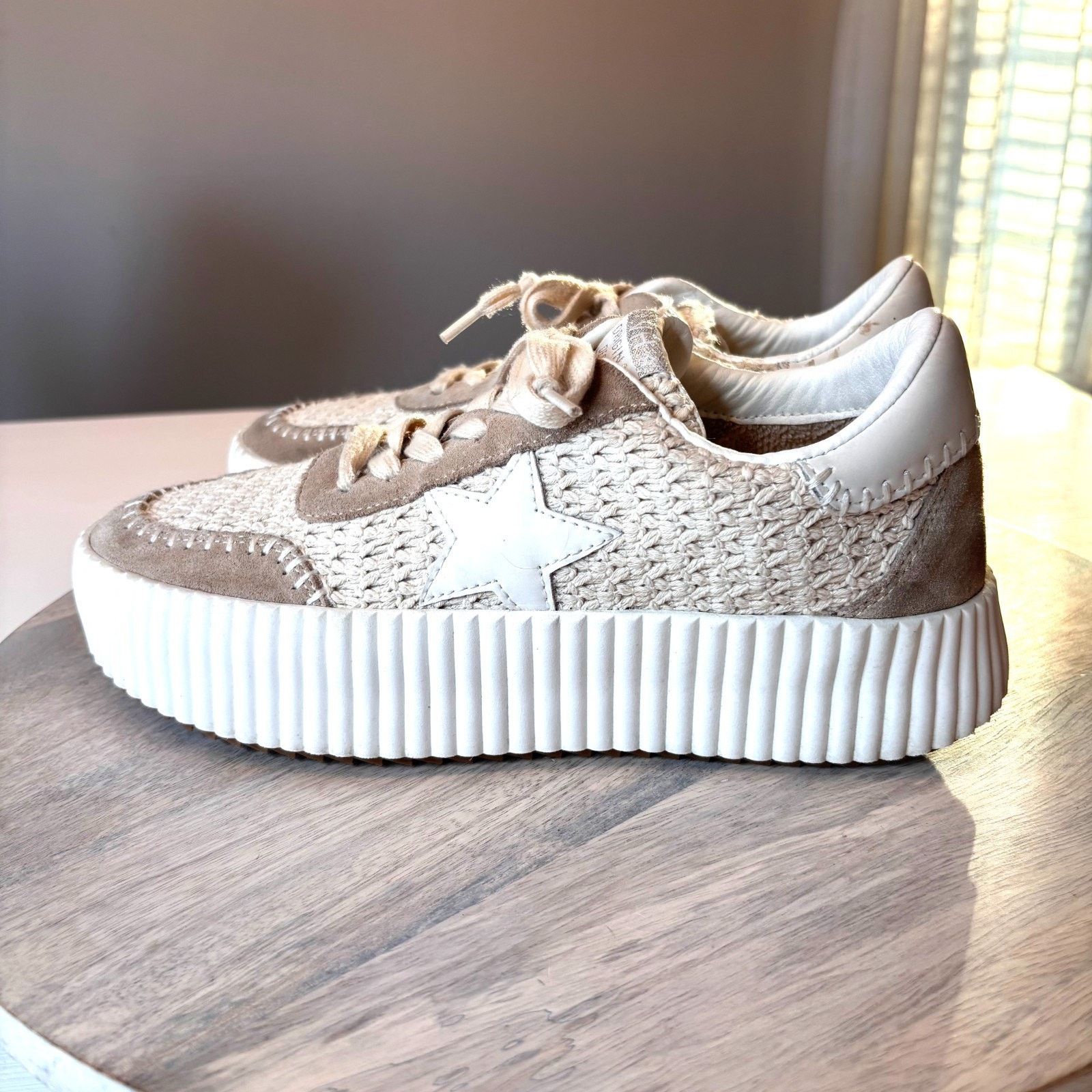 Vintage Havana Vintage Havana Crochet Platform Sneakers Size 9 Beige Cream Size US 9 / IT 39 - 2 Thumbnail