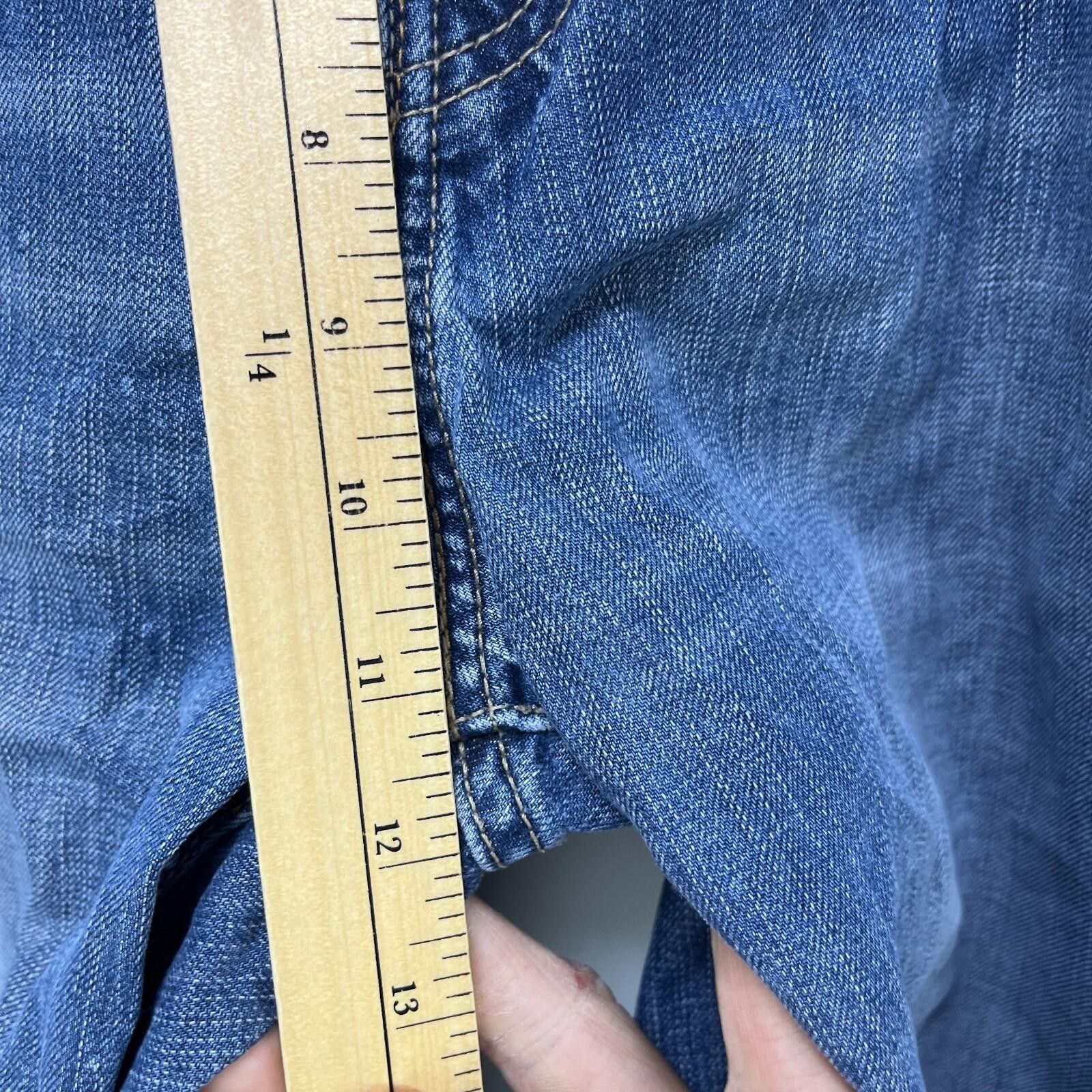 Levi's Vintage Levis 569 Jean Shorts 29 Jorts Size US 29 - 10 Thumbnail