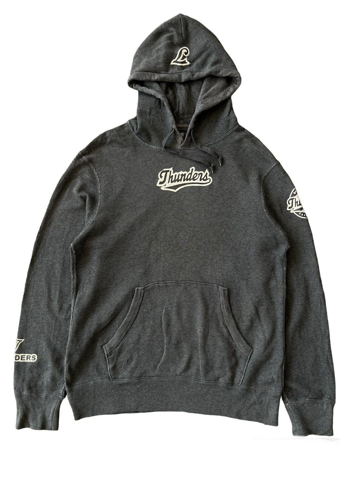 image of Uniqlo Thunders Baseball Team Sakuradai Hoodie in Grey, Men's (Size Medium)