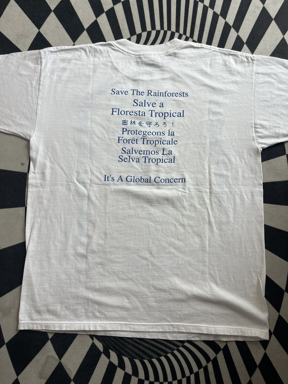 Arts & Science Vintage SAVE the Rainforest Alliance 90’s Artwork Tshirt Size US XL / EU 56 / 4 - 9 Thumbnail