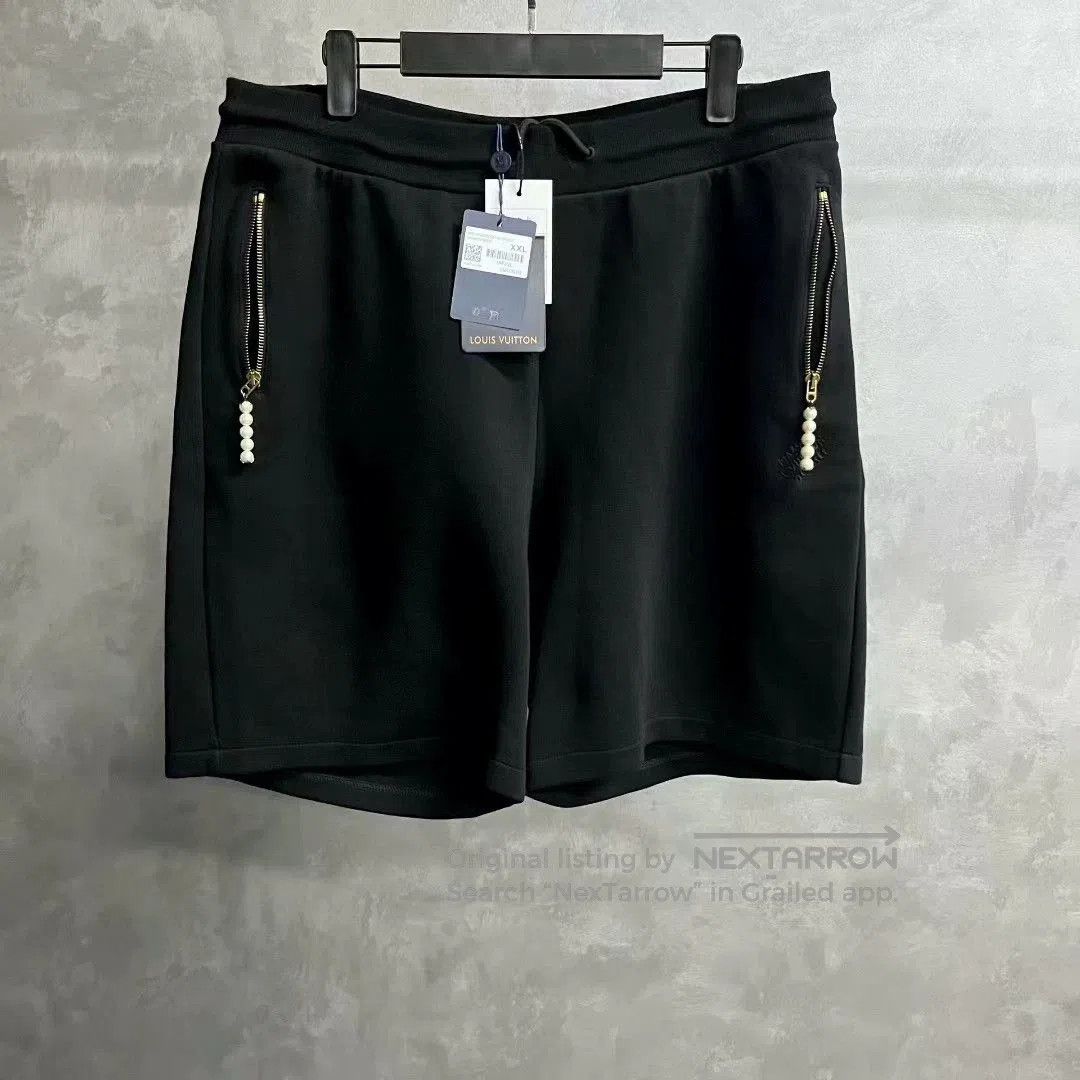Louis Vuitton louis vuitton black casual shorts with drawstring. Size US 28 / EU 44 - 1 Thumbnail