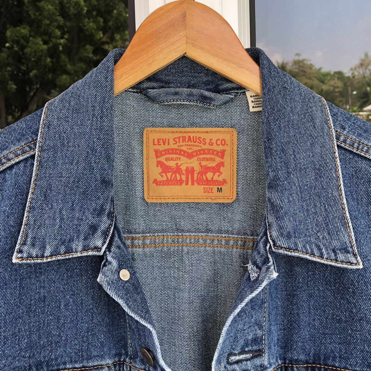 Levi's Vintage Clothing Levi's Denim Trucker Jacket Size US M / EU 48-50 / 2 - 15 Thumbnail