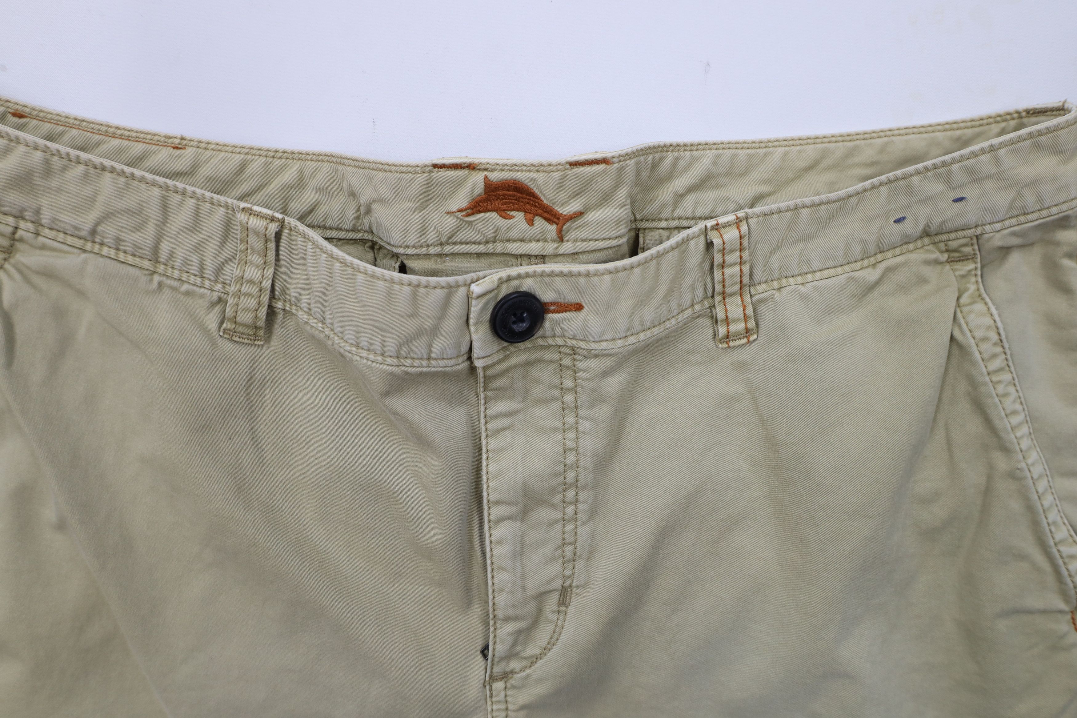 Tommy Bahama × Vintage Vintage Tommy Bahama Stretch Straight Leg Chino Pants Beige Size US 36 / EU 52 - 8 Thumbnail