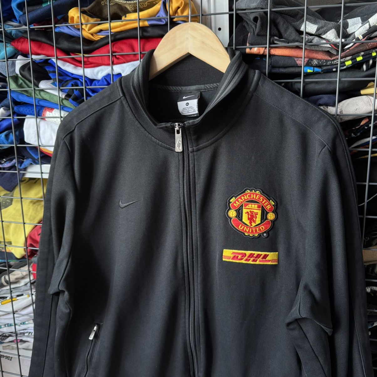 Nike Nike Manchester United Track Jacket Size US XL / EU 56 / 4 - 5 Thumbnail