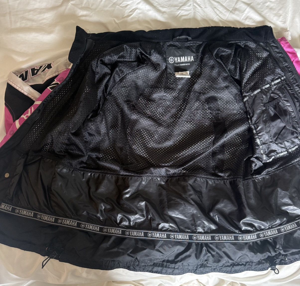Yamaha Womens Pink Yamaha Race Jacket Size L / US 10 / IT 46 - 10 Thumbnail