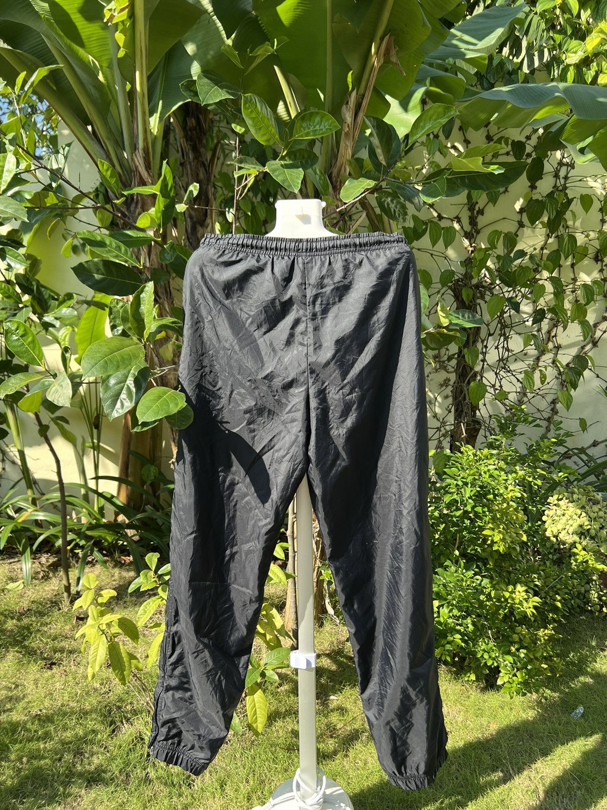 Nike × Vintage 90’s NIKE Y2K BAGGY RETRO RARE SWOOSH LOGO TRACK PANTS Size US 32 / EU 48 - 2 Thumbnail