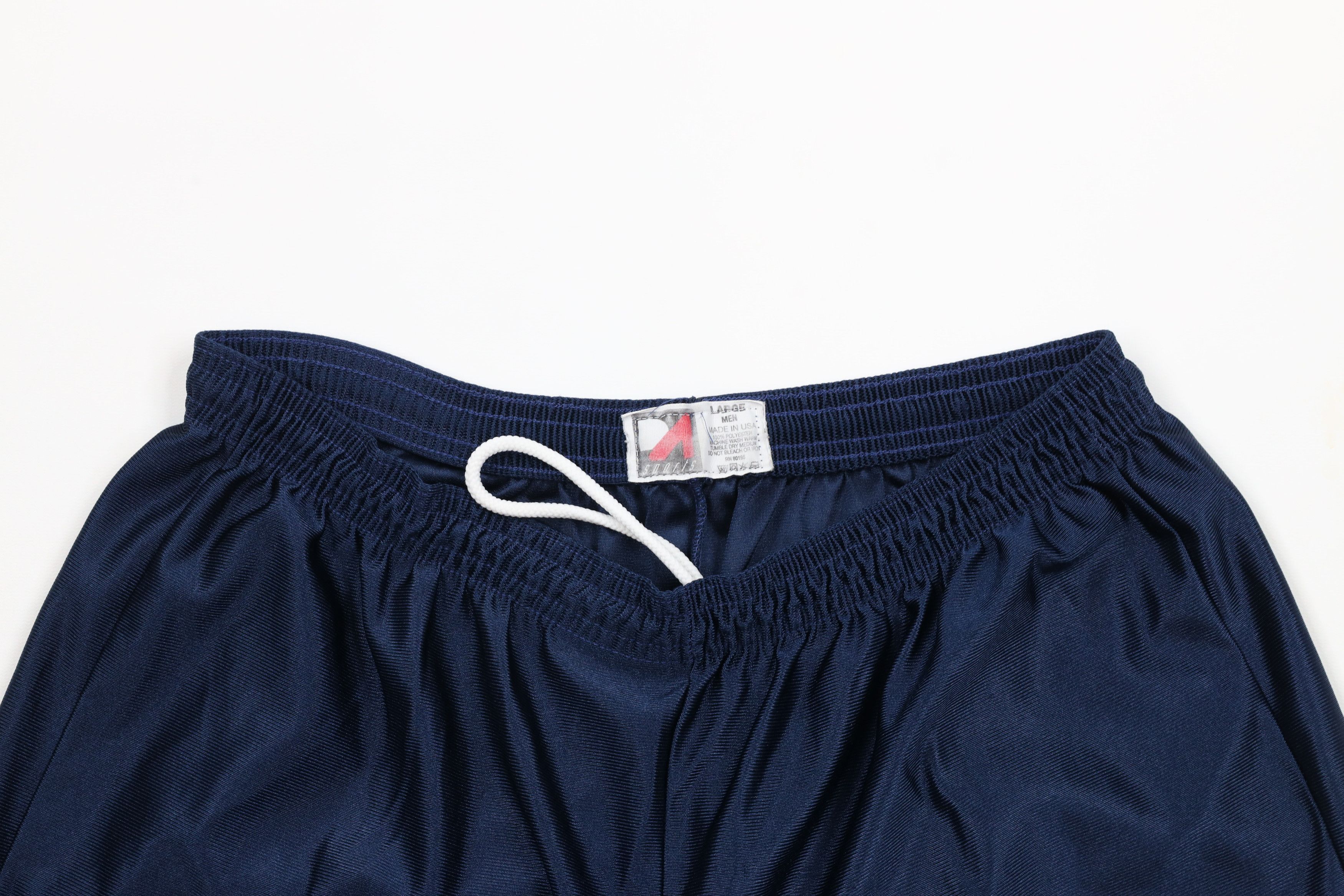 Vintage Vintage 90s Streetwear Polyester Basketball Shorts Blue USA Size US 34 / EU 50 - 2 Thumbnail