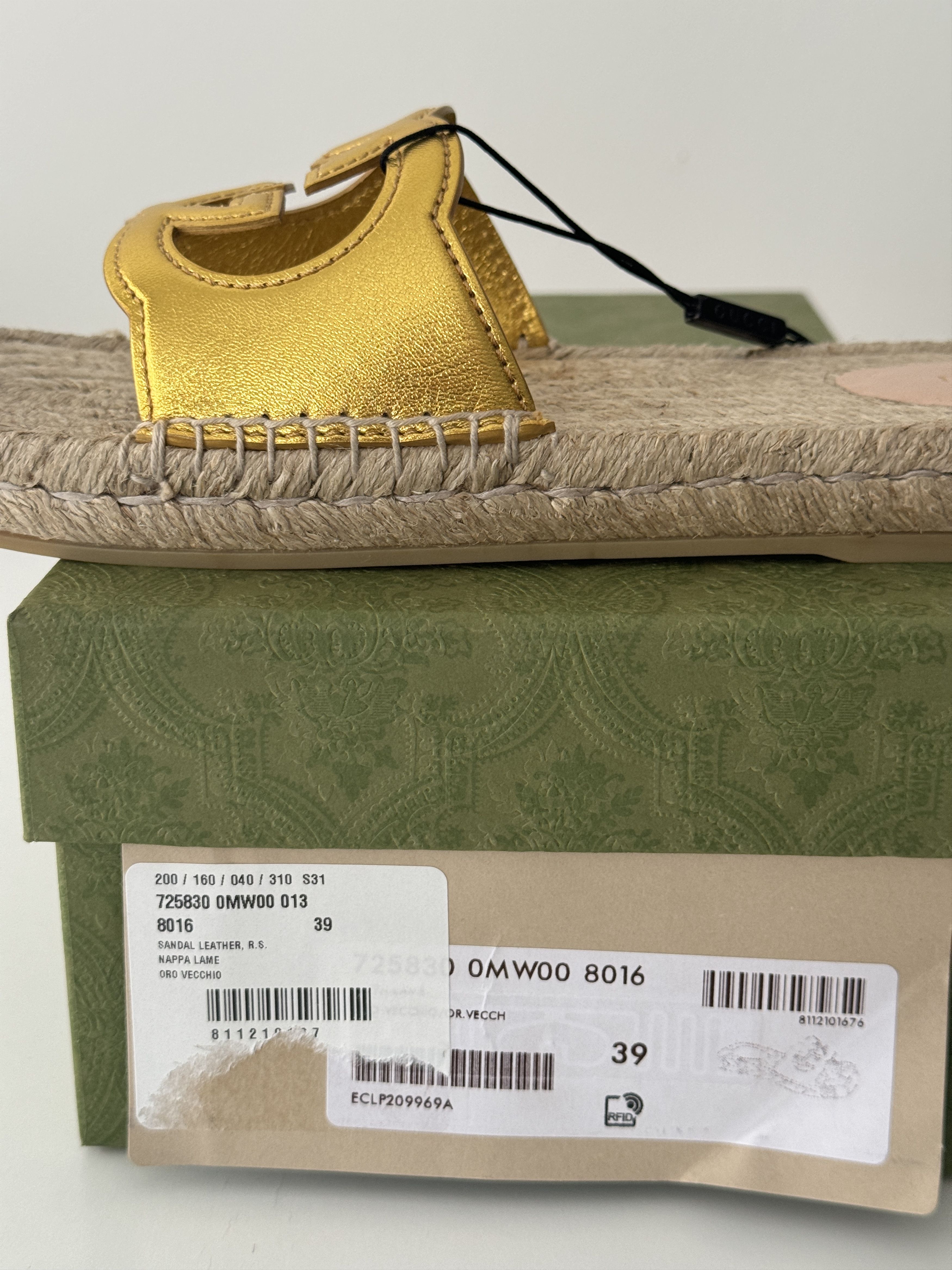 Gucci size 39G - Gucci Espadrille Gold GG cutout slide sandal Size US 9 / IT 39 - 8 Thumbnail