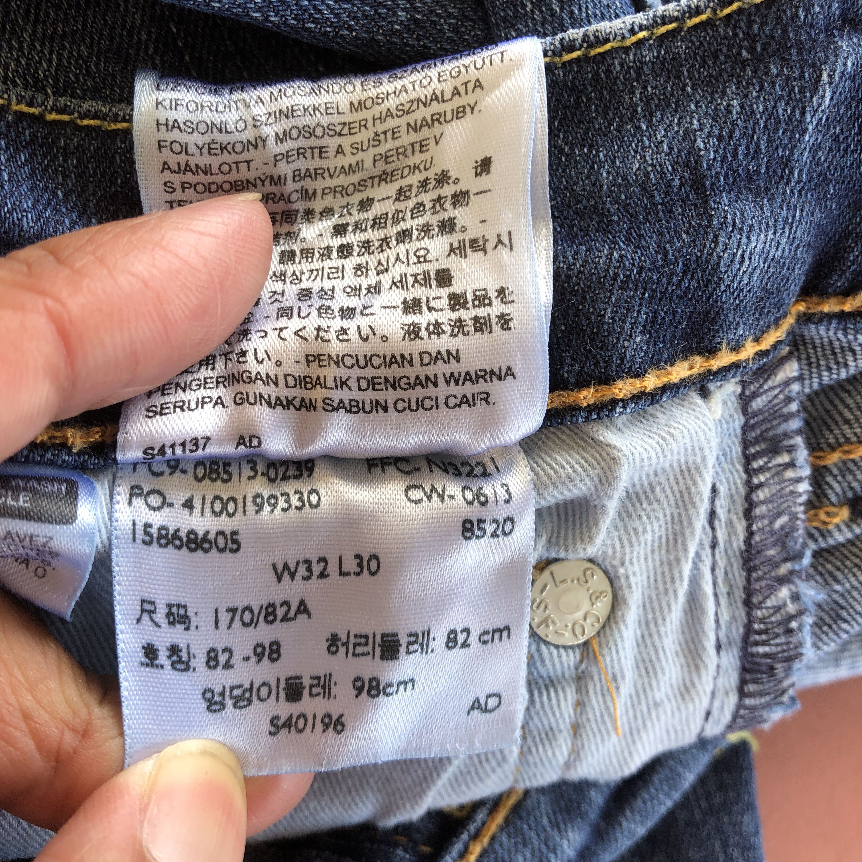 Levi's Vintage Y2K Levis Distressed Jeans Levi's 513 Faded Denim Size US 30 / EU 46 - 6 Thumbnail