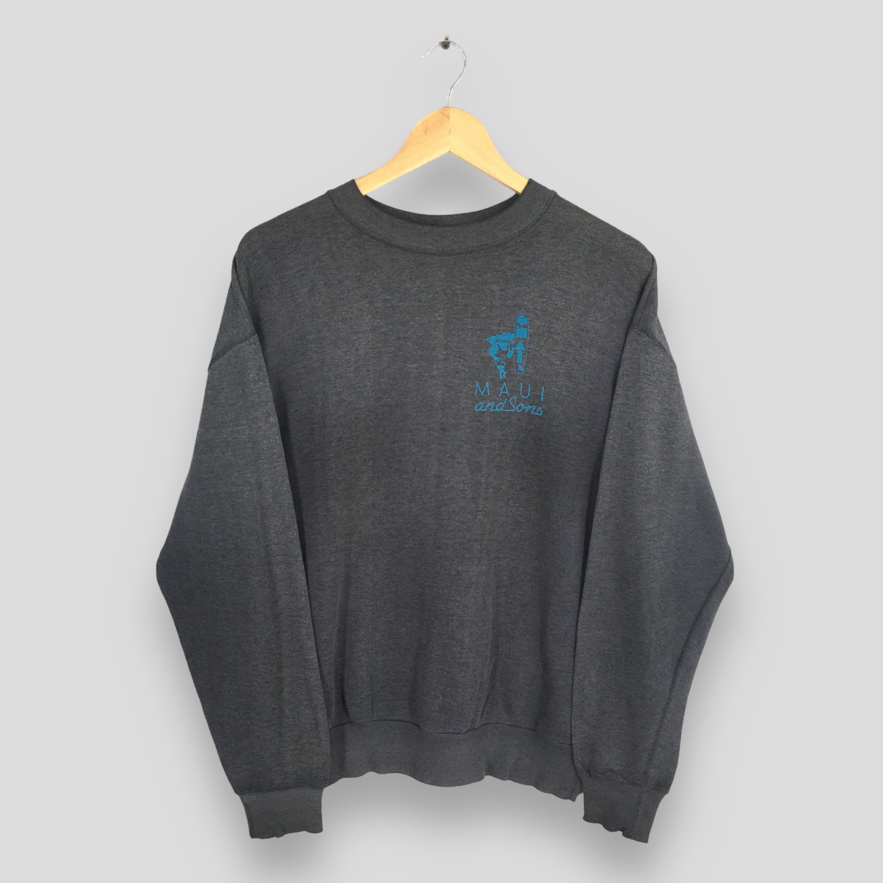 Maui and Sons × Vintage Vintage 90's Maui & Sons Sharks Surfing Sweatshirt Medium Size US M / EU 48-50 / 2 - 1 Thumbnail