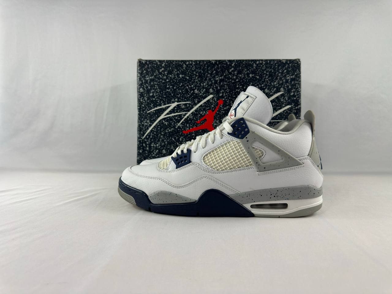 Nike Nike Air Jordan 4 Retro 'Midnight Navy' 2022 DH6927-140 Size US 13 / EU 46 - 5 Thumbnail