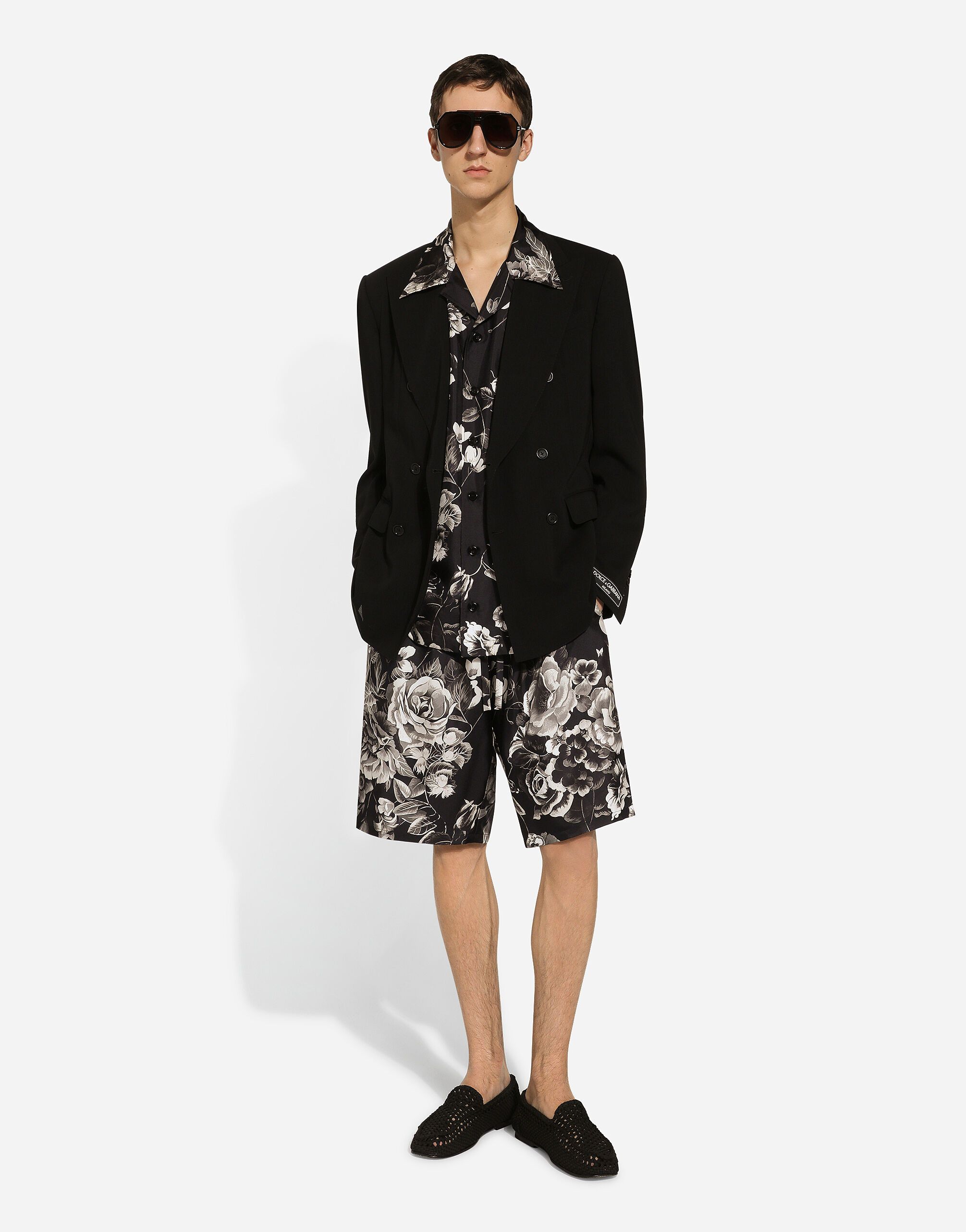 Dolce & Gabbana o1s22i1n0924 Silk Floral Print Bermuda Short in Black Size US 34 / EU 50 - 2 Thumbnail