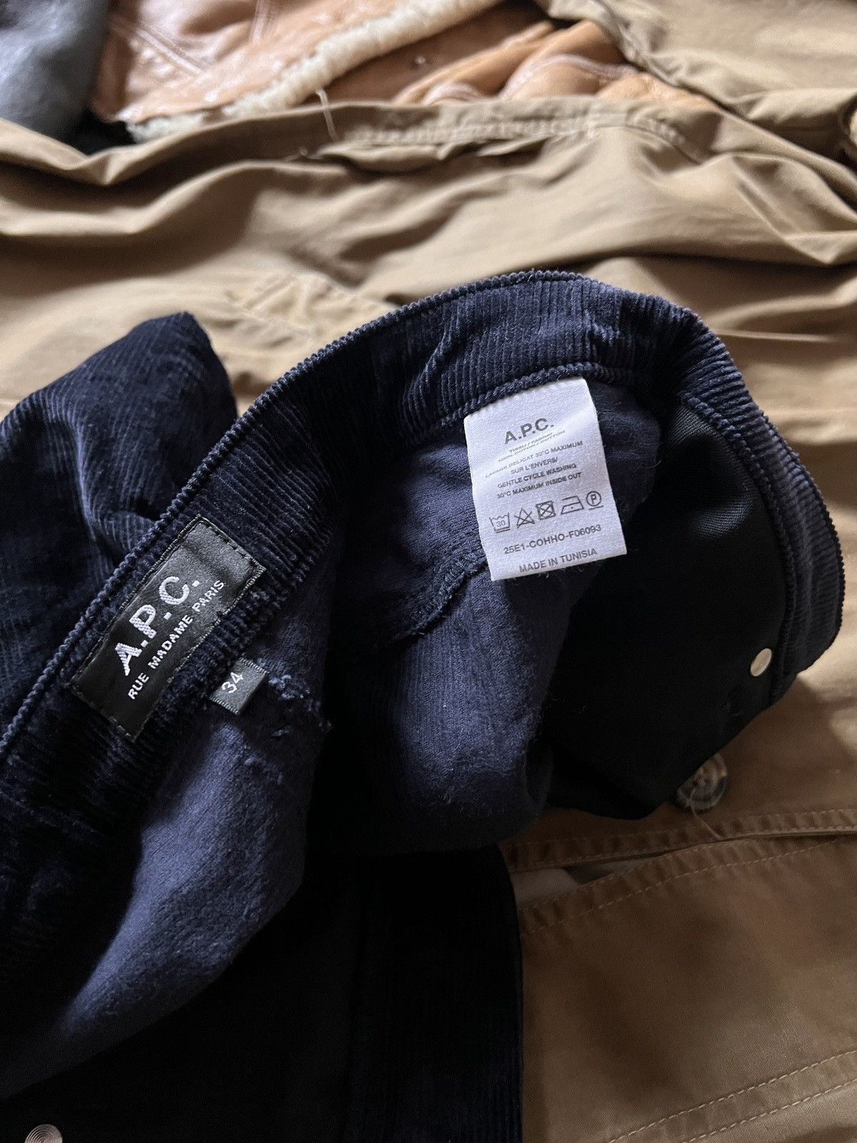 A.P.C. A.P.C. Navy Mini Skirt Y2K Size 25" / US 0 / IT 36 - 7 Thumbnail