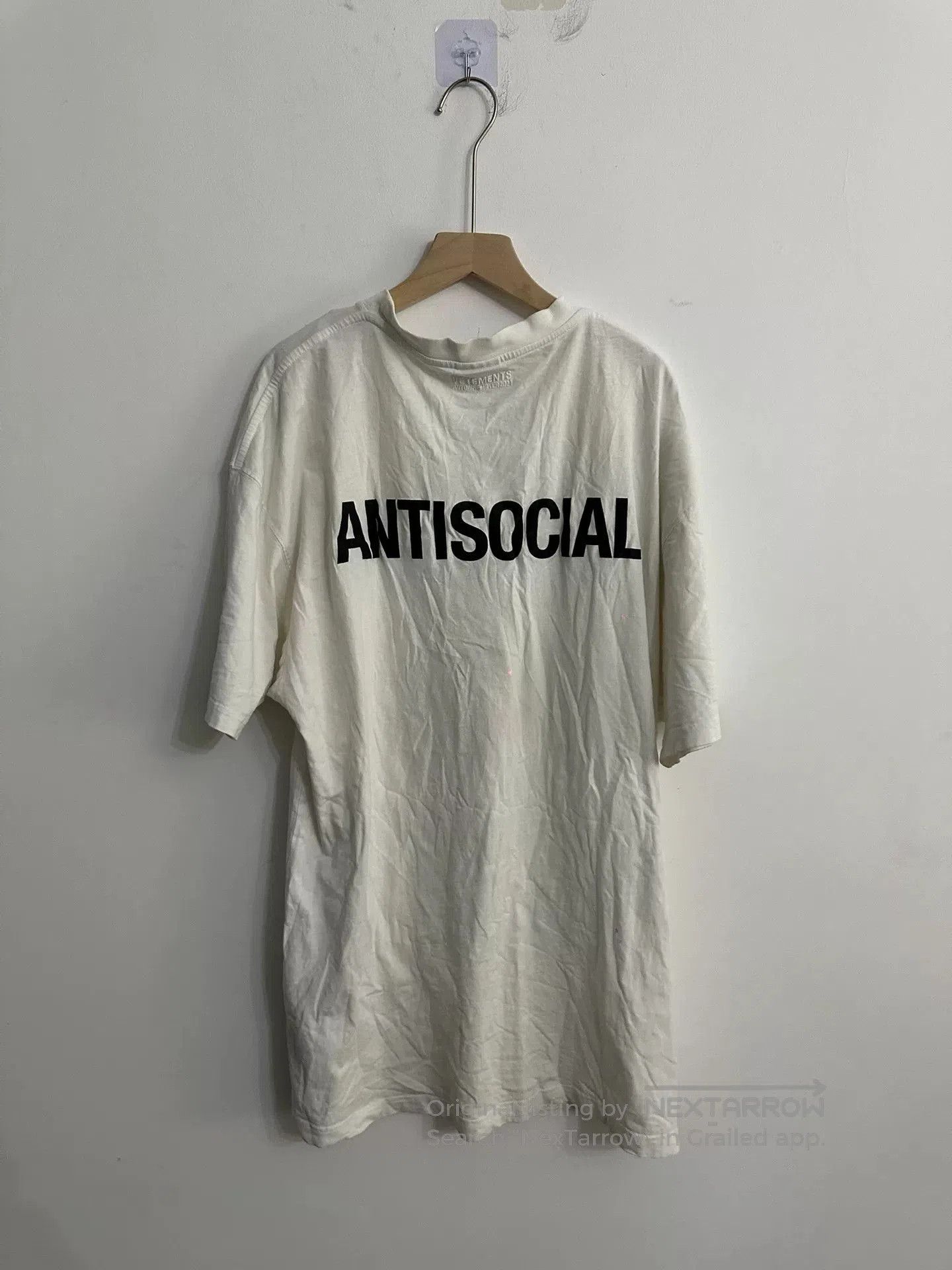 Vetements vetements oversized tee with no social media. Size US M / EU 48-50 / 2 - 2 Thumbnail