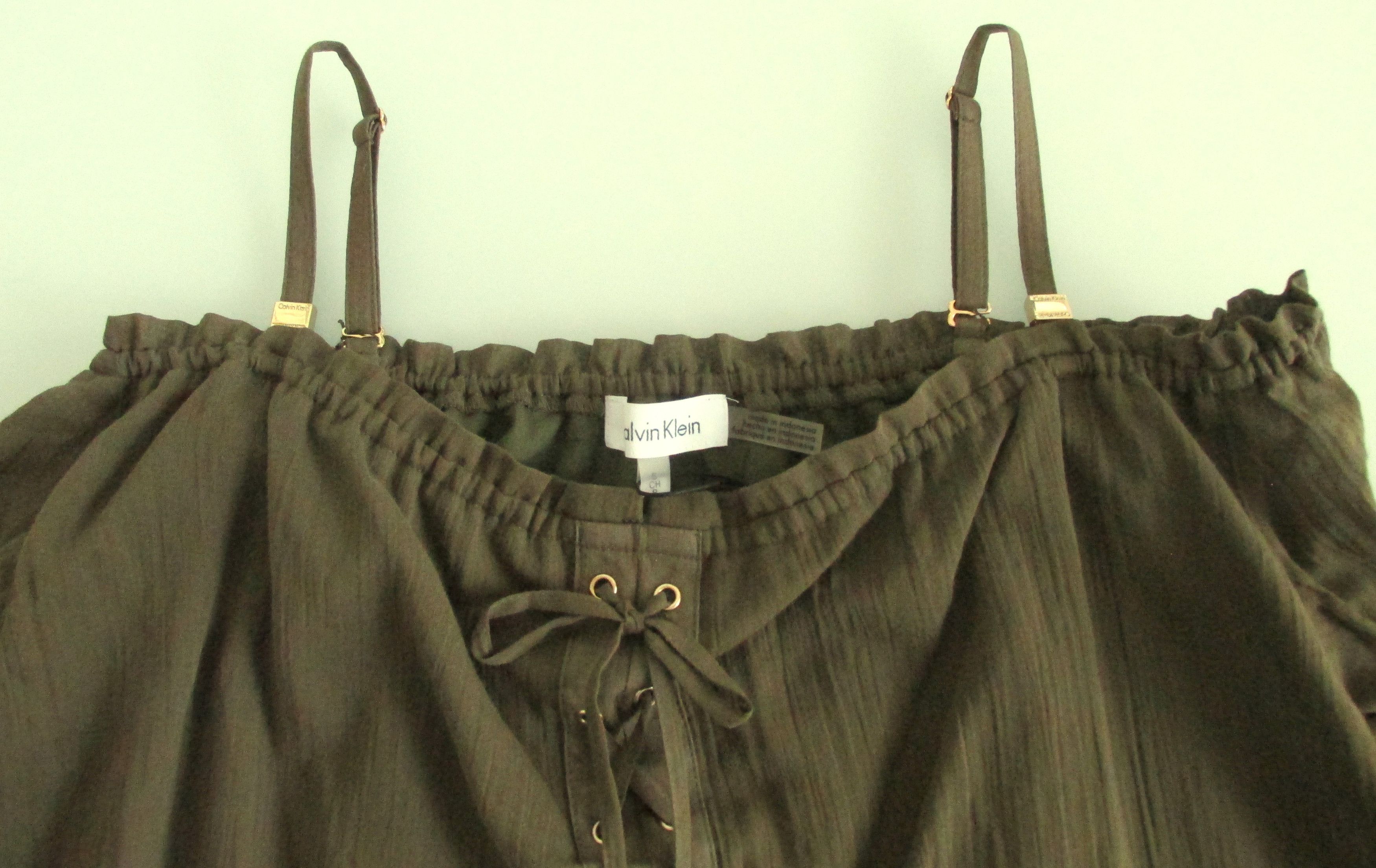 Calvin Klein Calvin Klein (NWT) Women's Off Shoulder Blouse Size Small Size S / US 4 / IT 40 - 3 Thumbnail