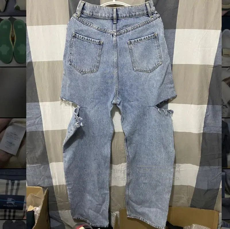 Maison Margiela Maison Margiela Light Blue Cotton Women's Jeans . Size 28" / US 6 / IT 42 - 2 Thumbnail