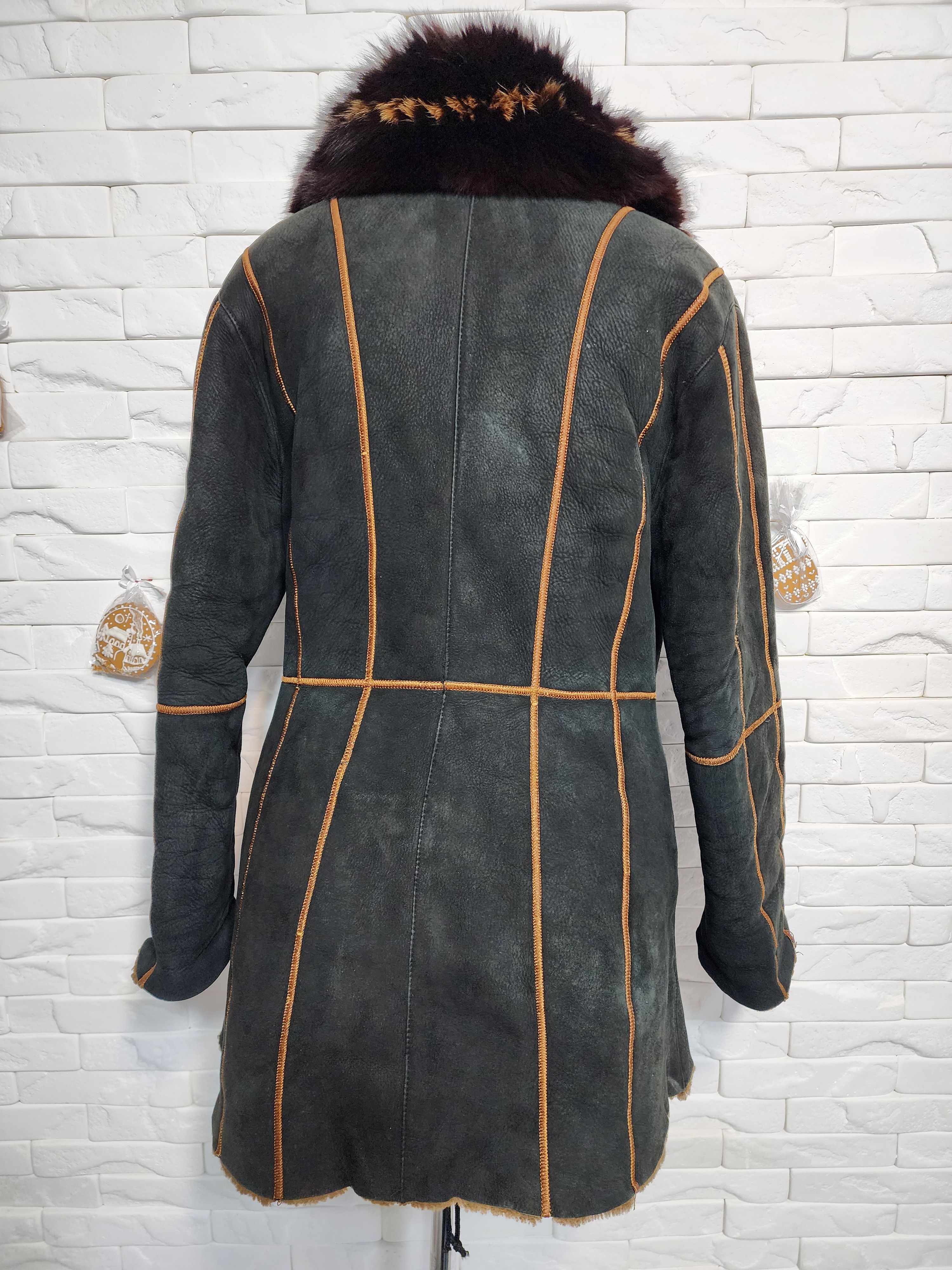 Furla Brown Sheepskin Coat: Fluffy Collar, Decorative Buttons Size L / US 10 / IT 46 - 4 Thumbnail