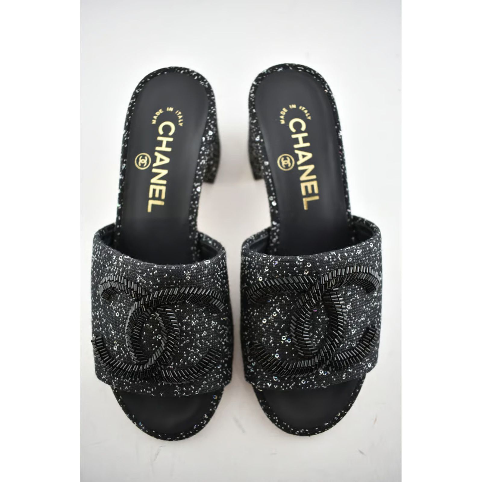 Chanel 19P Fabric CC Logo Backless Slide Mule Sandal Block Heel 35 Size US 5 / IT 35 - 8 Thumbnail