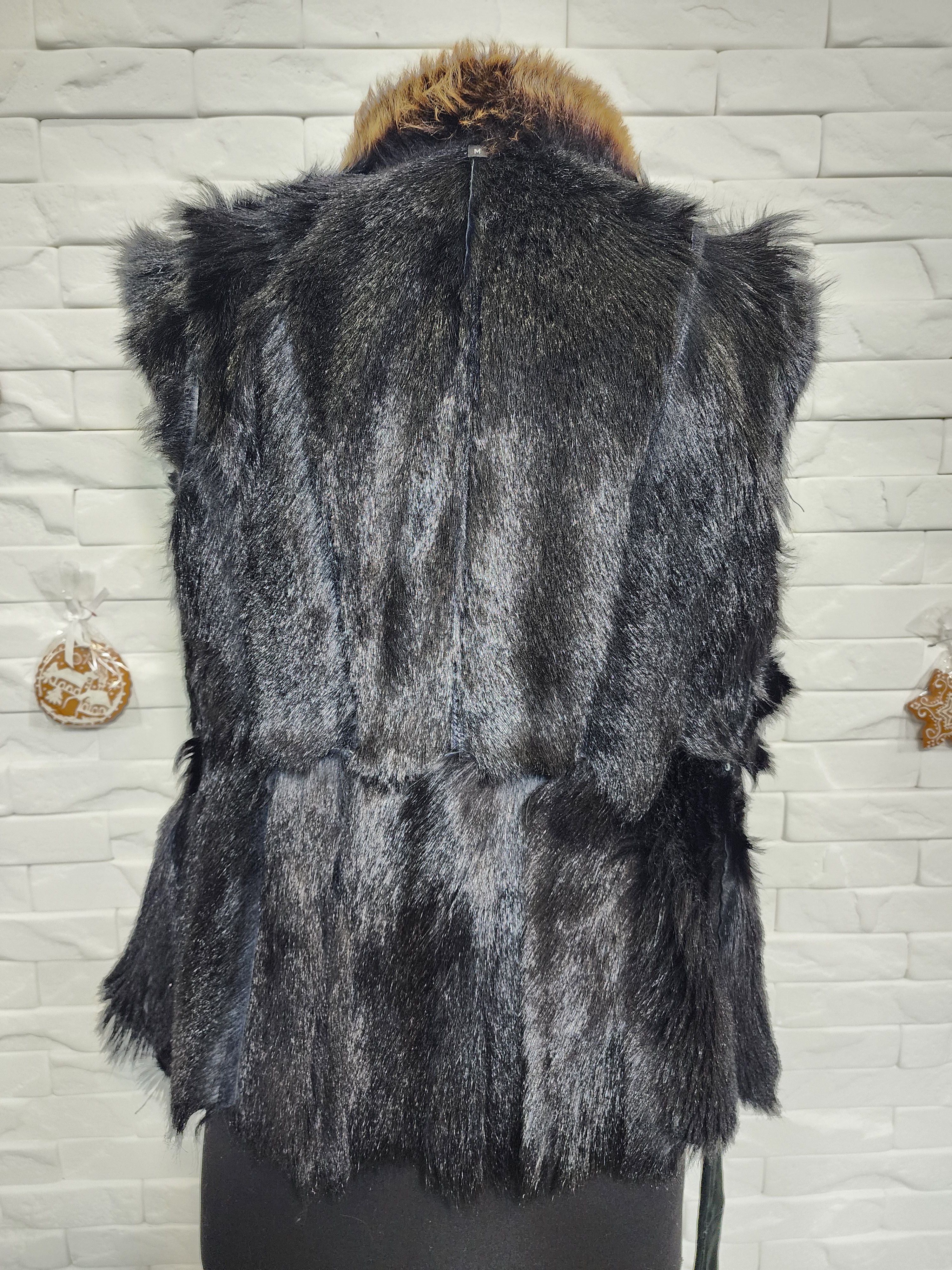 Furla Black Sheepskin Coat: Genuine Fur Collar, Belted Winter Coat Size M / US 6-8 / IT 42-44 - 7 Thumbnail
