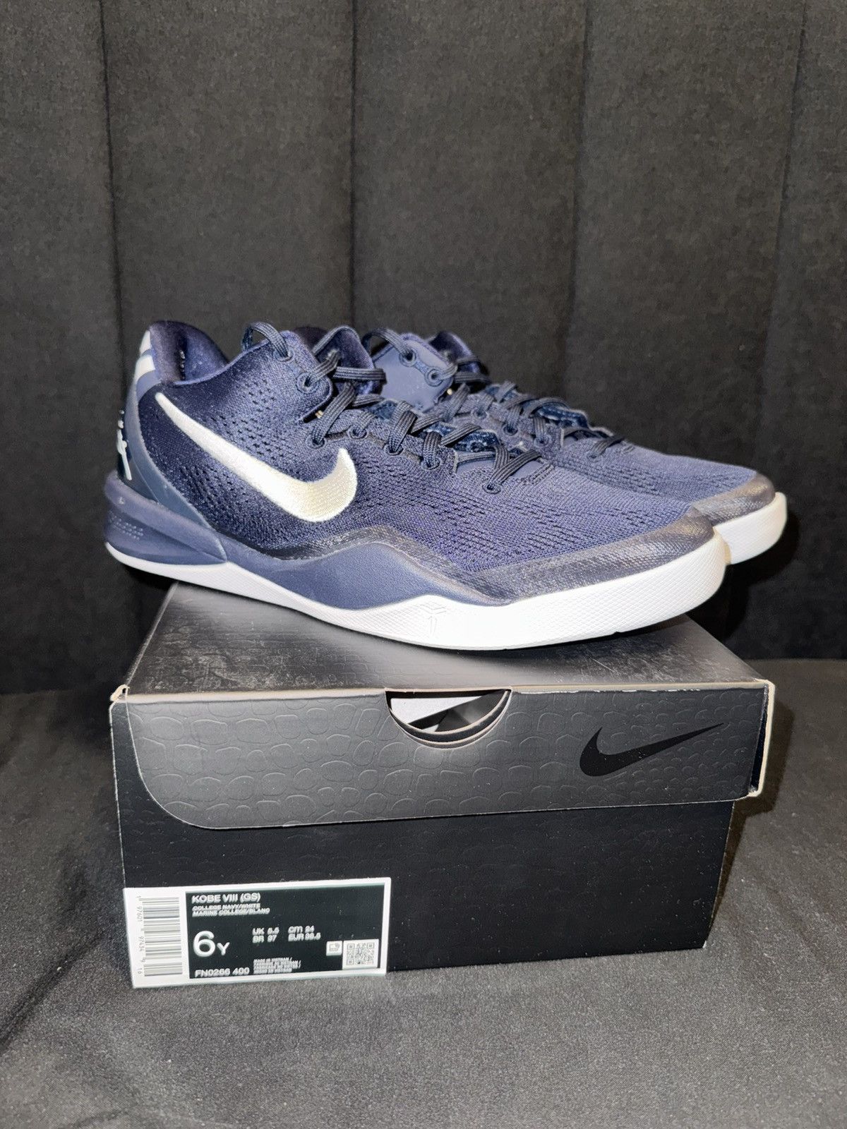 Nike Nike Kobe 8 “Navy” Size 6 Size US 6 / EU 39 - 2 Thumbnail