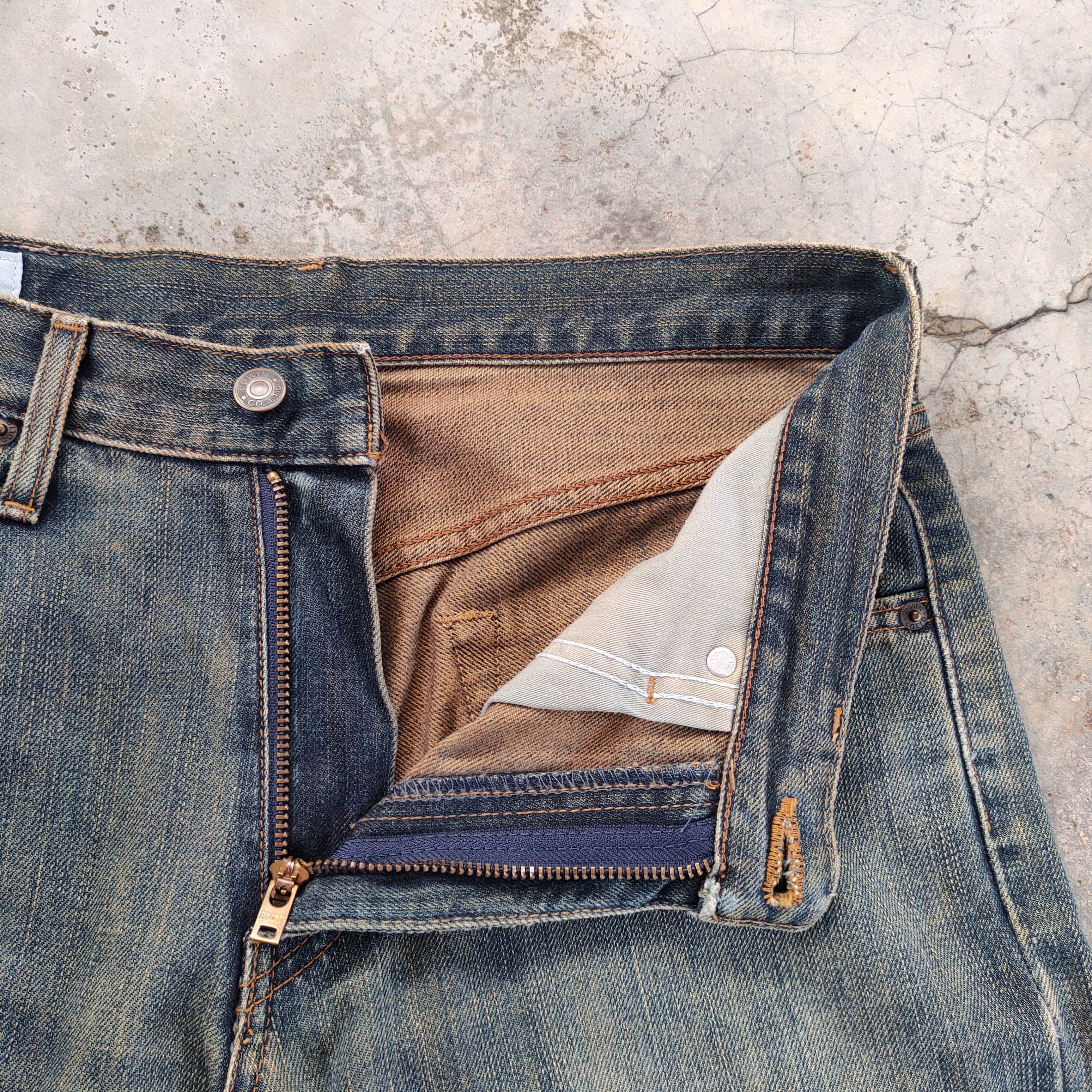 Edwin VINTAGE EDWIN 403 FADED DISTRESSED JEAN DENIM PANTS Size US 31 - 7 Thumbnail