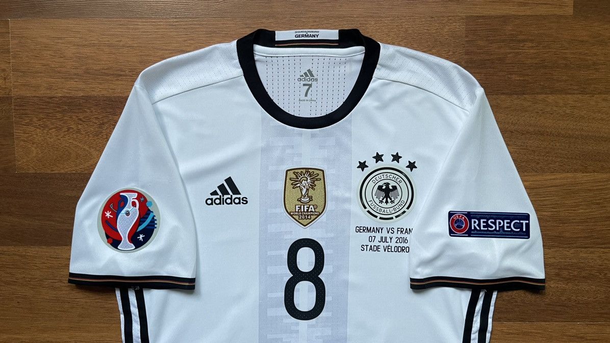 Adidas × Vintage GERMANY ADIDAS ADIZERO 2016 EURO HOME JERSEY #8 OZIL Size US L / EU 52-54 / 3 - 3 Thumbnail