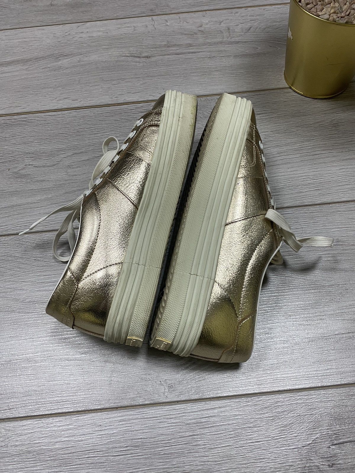 Saint Laurent Paris Saint Laurent Paris metallic platinum court leather sneakers Size US 10 / IT 40 - 8 Thumbnail