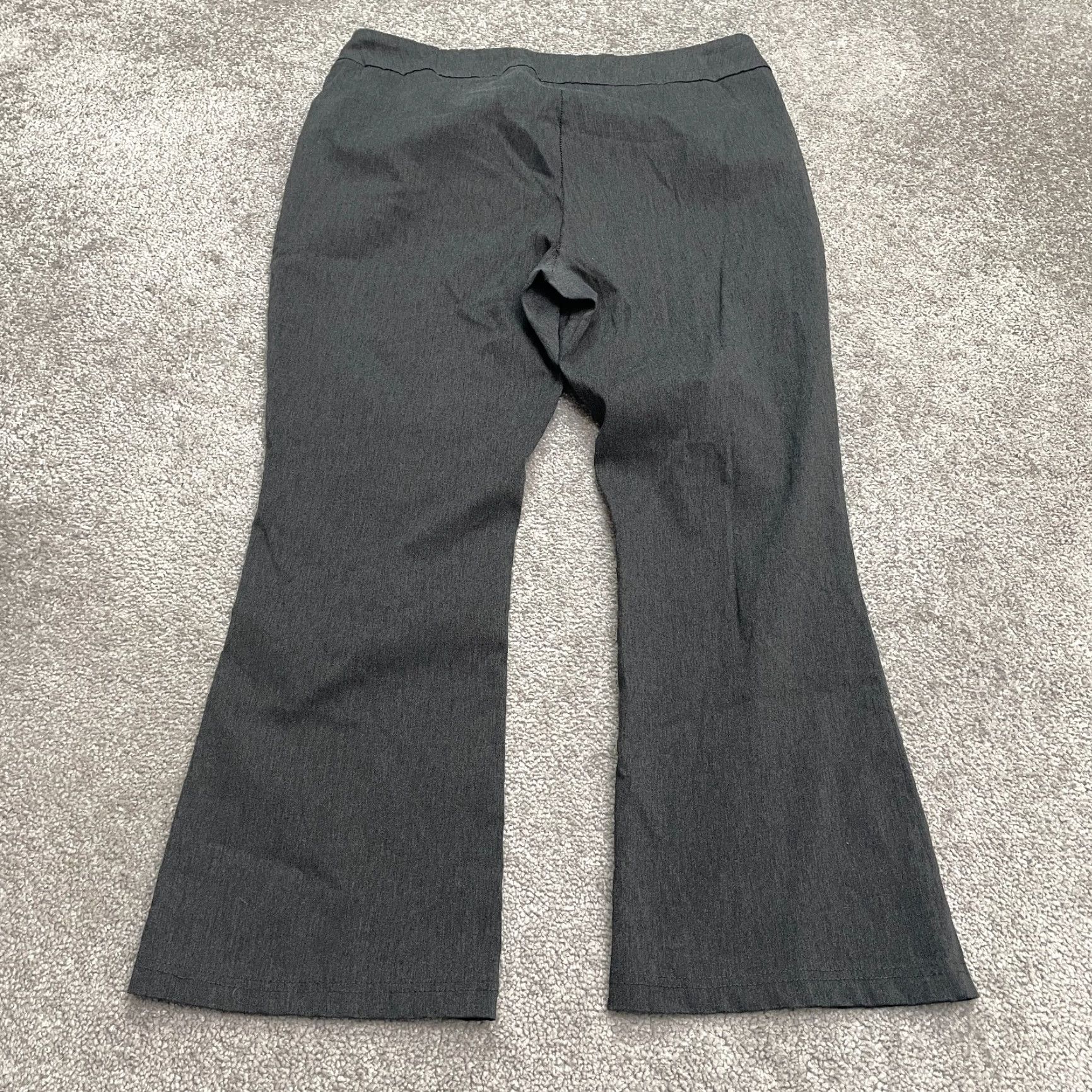 Nanette Lepore Nanette Lepore Bootcut Cropped Pants Womens Large Gray Pull On Stretch 34x25.5 Size 36" / US 14 / IT 50 - 2 Thumbnail