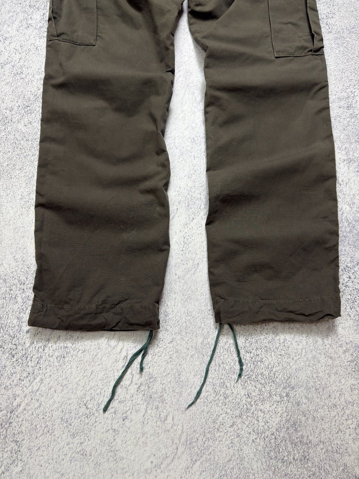 Carhartt Vintage Carhartt WIP Motown Cargo Pants Military Green Size US 32 / EU 48 - 2 Thumbnail