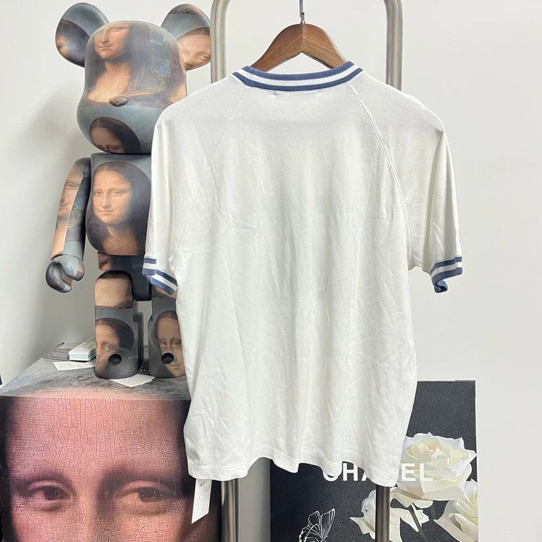 Louis Vuitton Louis Vuitton Inverted logo embroidered short sleeve 2504-N Size US XL / EU 56 / 4 - 2 Thumbnail