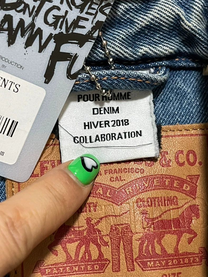 Vetements Vetements Mix Levis collaboration new genuine denim jacket Size US XS / EU 42 / 0 - 5 Thumbnail