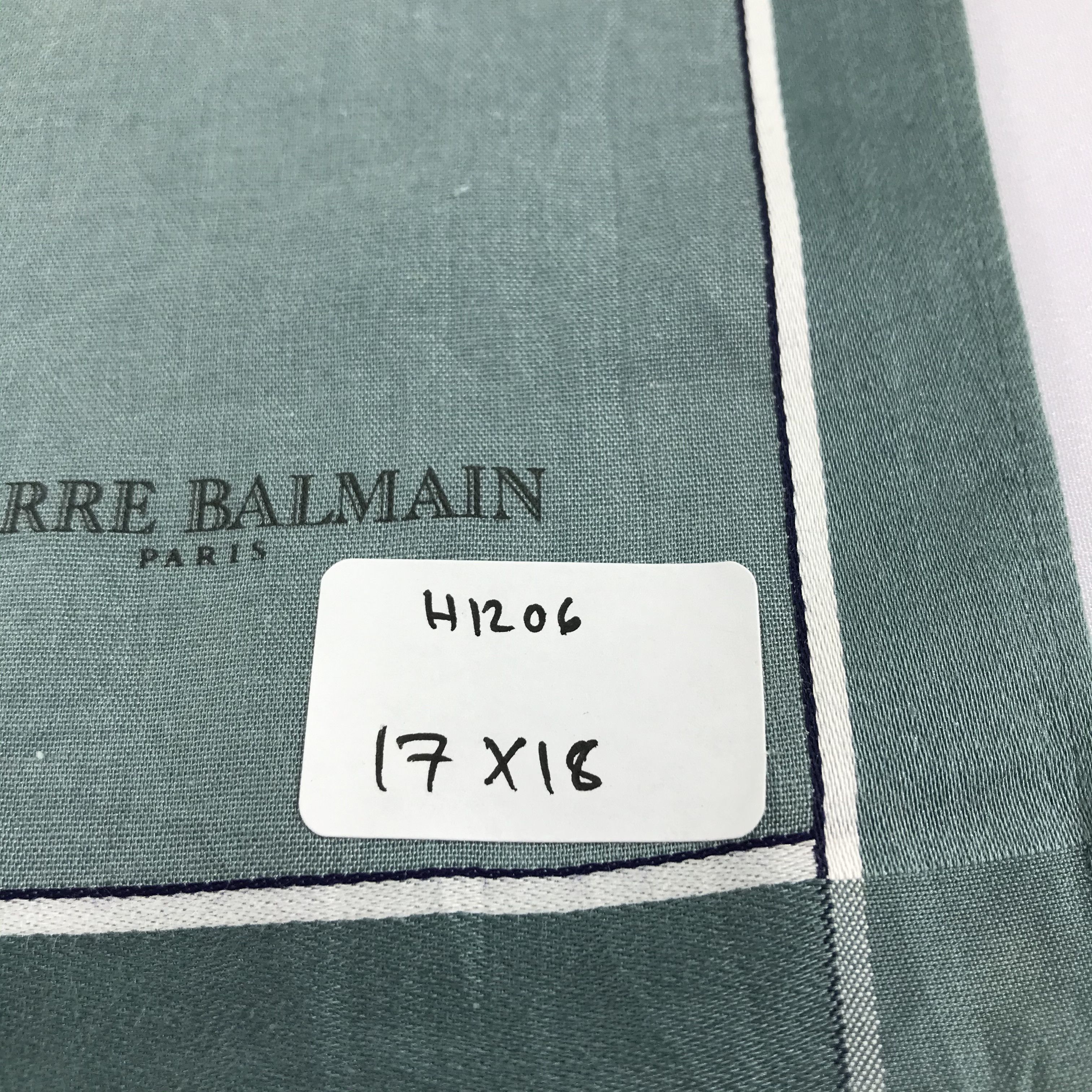 Pierre Balmain Pierre Balmain Handkerchief Neckerchief Bandana H1206 Size ONE SIZE - 4 Thumbnail