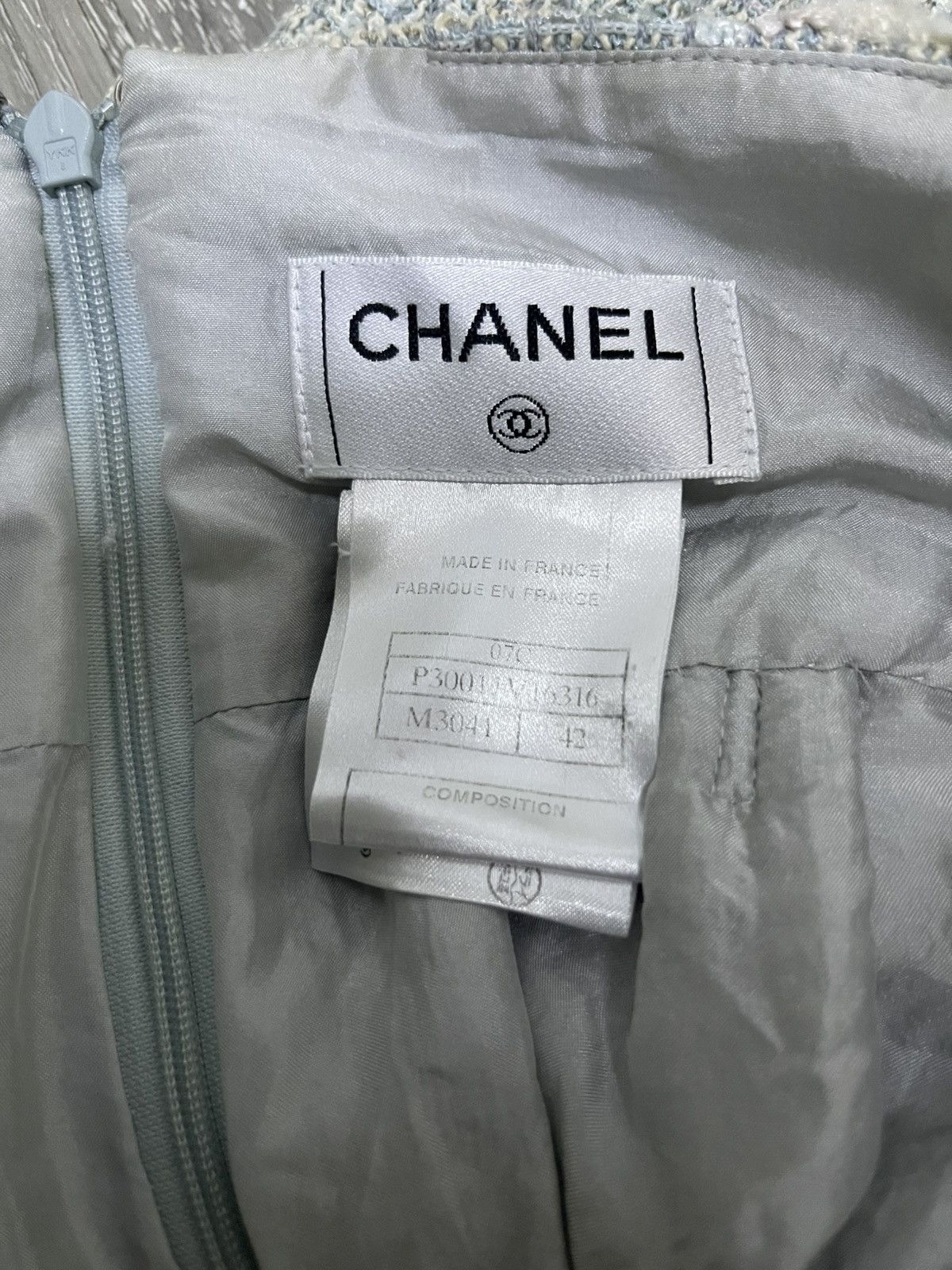 Chanel Chanal Baby Blue Sequin Tweed Skrit Size 30" / US 8 / IT 44 - 14 Thumbnail