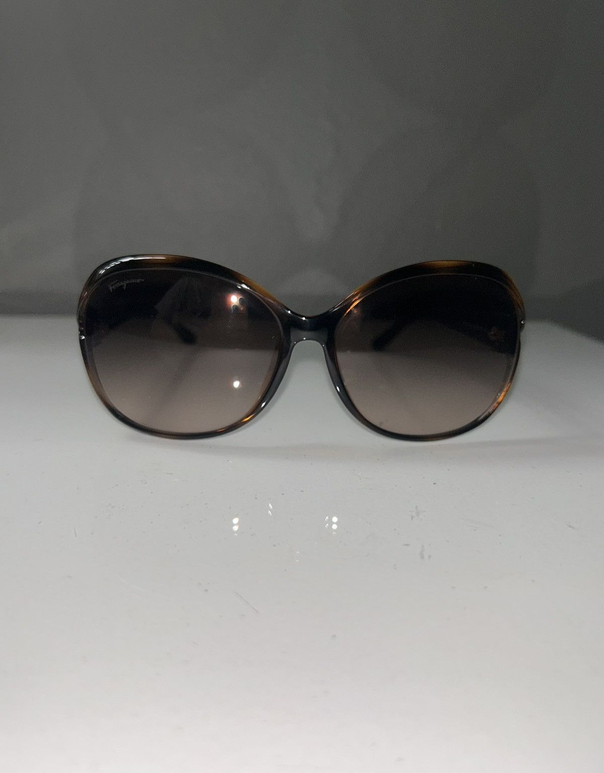 Salvatore Ferragamo Salvatore Ferragamo SF770SA Havana Brown Tortoise Sunglasses Size ONE SIZE - 4 Thumbnail