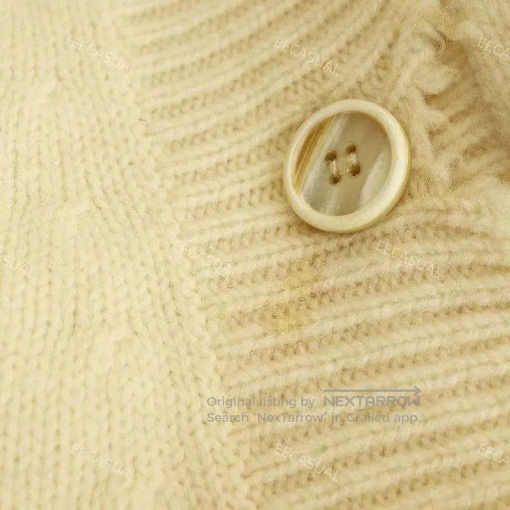 Maison Margiela Maison Margiela Hole Design Wool Cardigan. Size XS / US 0-2 / IT 36-38 - 7 Thumbnail