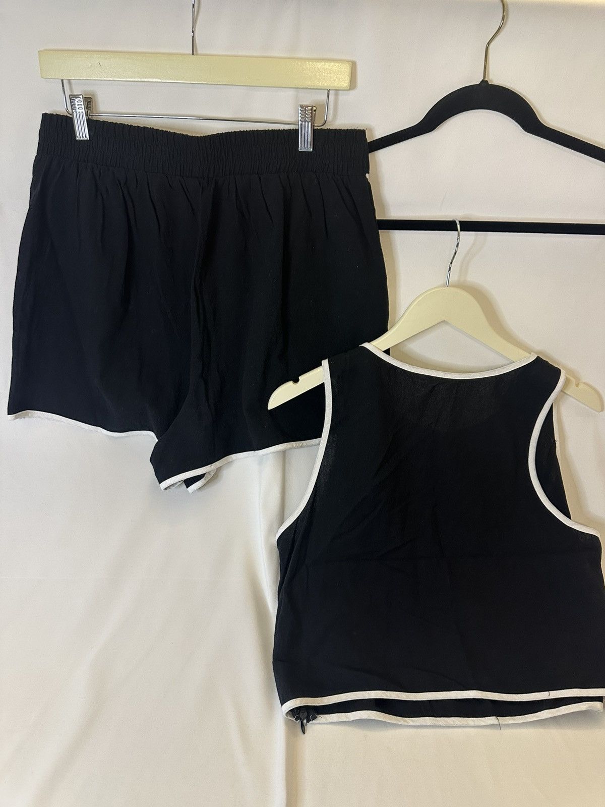 Other Boutique Two Piece Black/White Large Tank And Short Set Size L / US 10 / IT 46 - 4 Thumbnail
