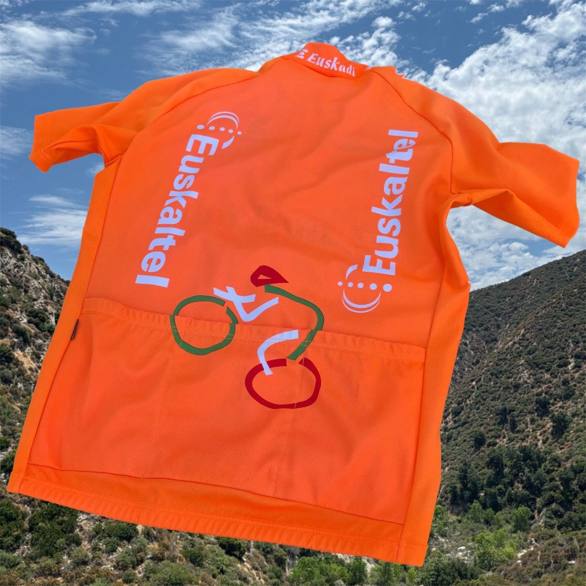 Vintage Euskaltel–Euskadi Cycling Jersey Size US L / EU 52-54 / 3 - 5 Thumbnail