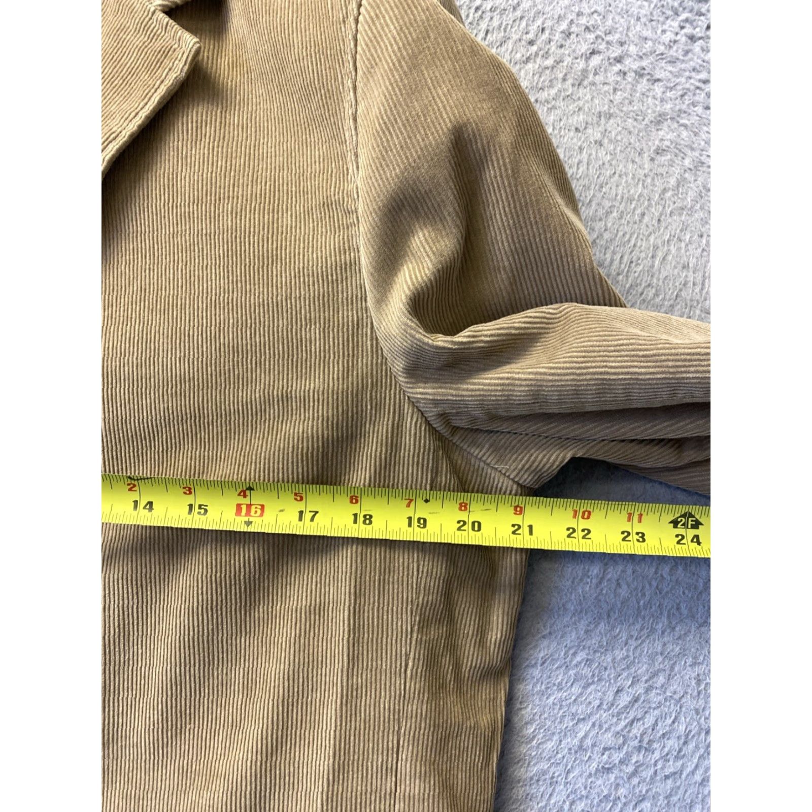 Banana Republic VINTAGE Banana Republic Blazer? Wait: Banana Republic corduroy men’s 46R tan 3-button sport coat jacket Size 46R - 4 Thumbnail