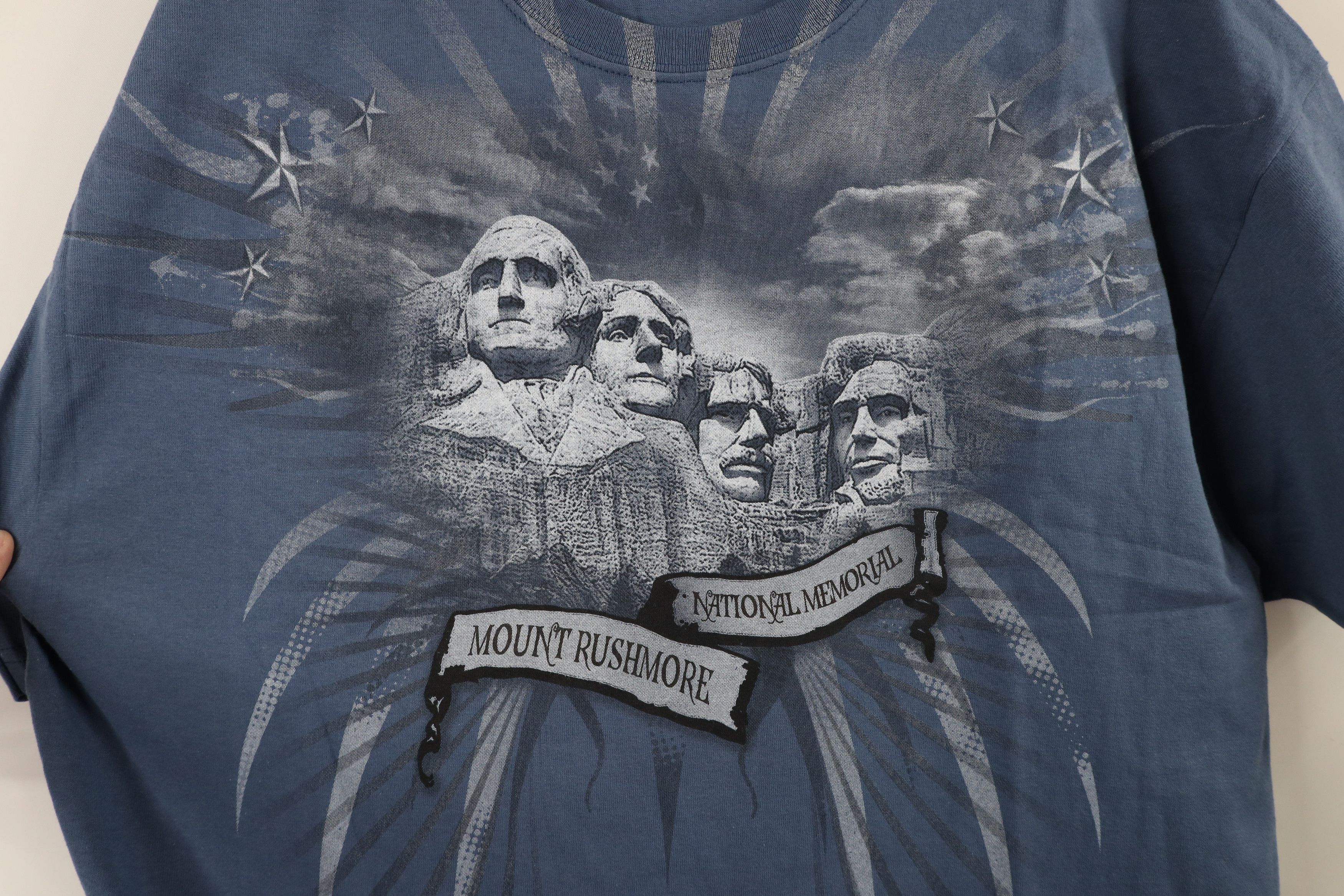 Vintage Vintage Streetwear Sunburst Rushmore Memorial T-Shirt Blue Size US XL / EU 56 / 4 - 4 Thumbnail