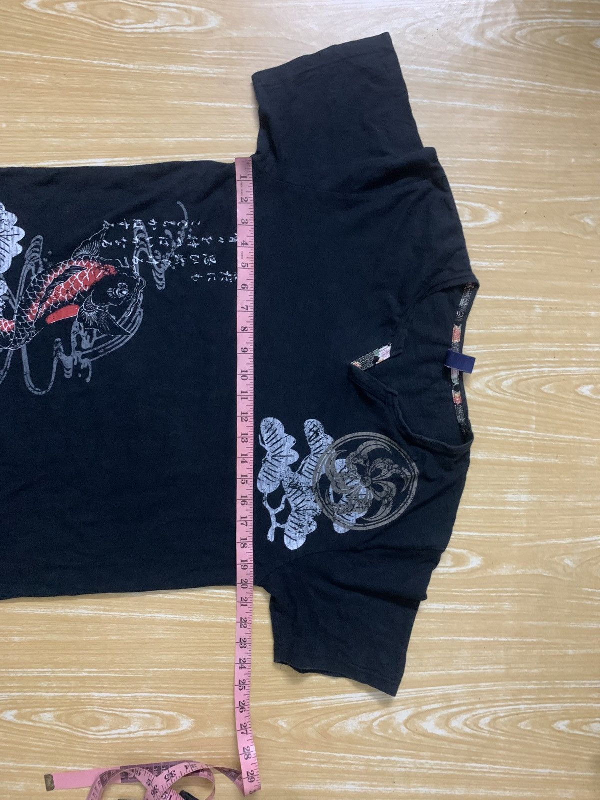Japanese Brand Japanese Traditional Culture Koi Fish Sukajan T Shirt Size US L / EU 52-54 / 3 - 15 Thumbnail