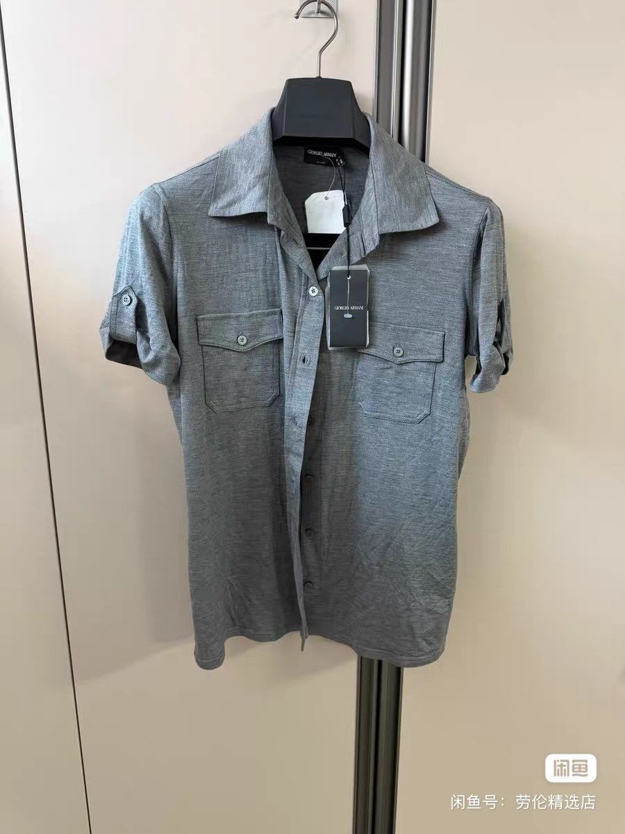 Giorgio Armani Giorgio Armani silk polo shirt Size US S / EU 44-46 / 1 - 1 Thumbnail